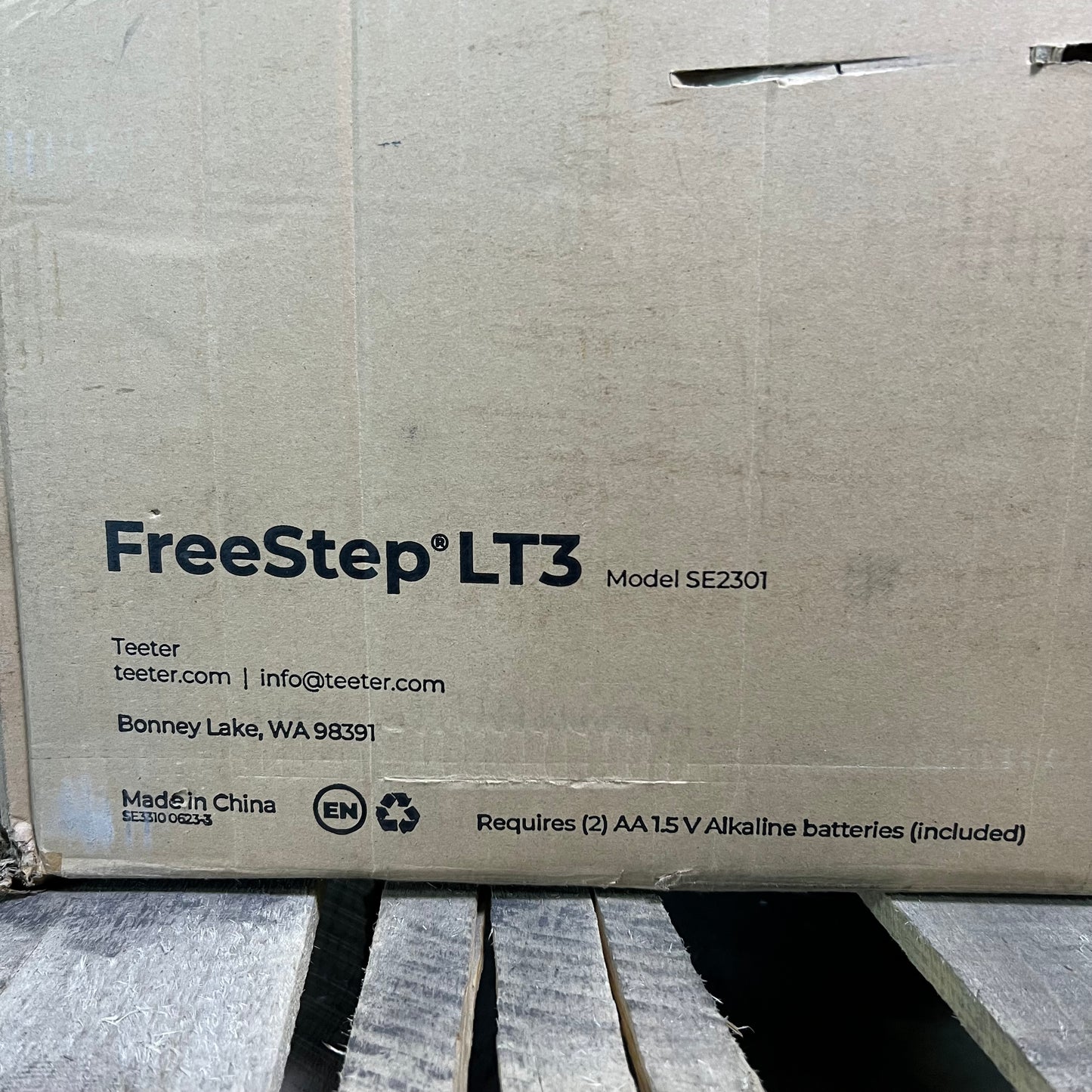TEETER Freestep LT3 Recumbent Cross Trainer SE2301 (New Other, Distressed Box)