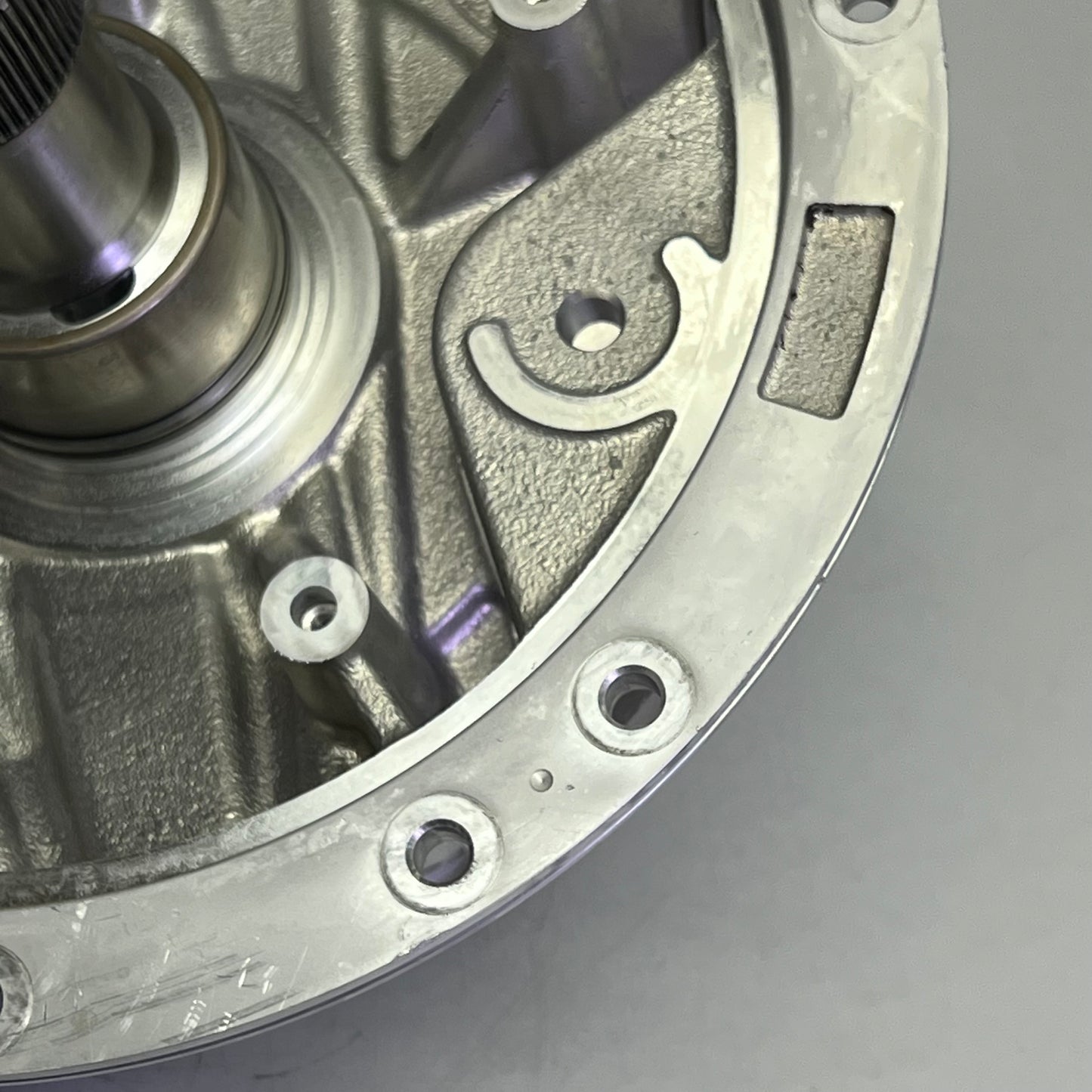 FORD Genuine OEM Transmission Pump Assembly Chrome RFHL3P-7F335