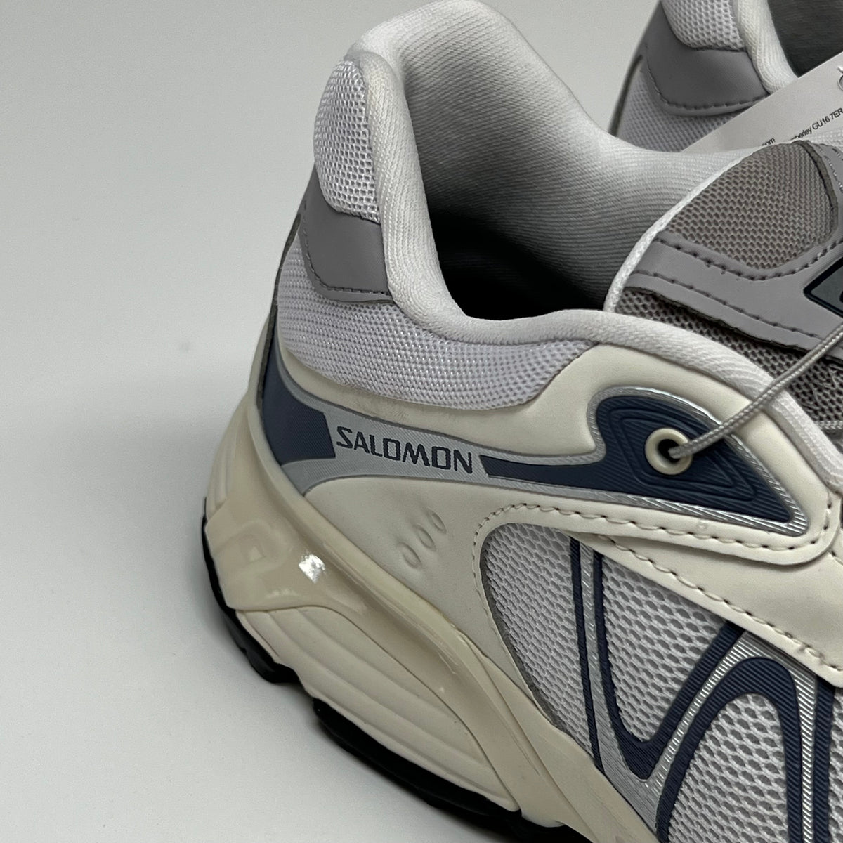 SALOMON  Xt-whisper Sneakers Unisex Sz 9.5 Vanilla Ice/White SALL49238300