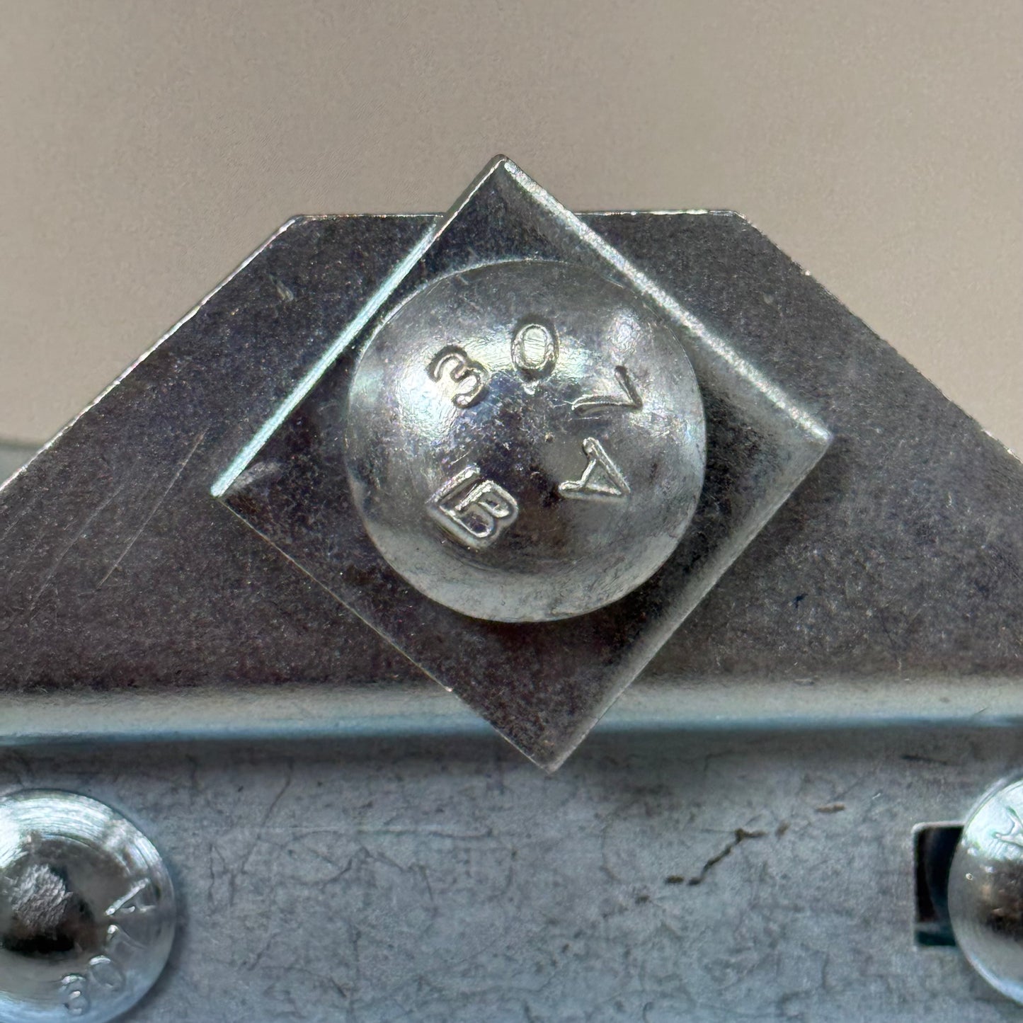 HUBBELL WS End Clip Assembly Support Hose or Cable Trolley 0.60-0.94 OD WS-EC02