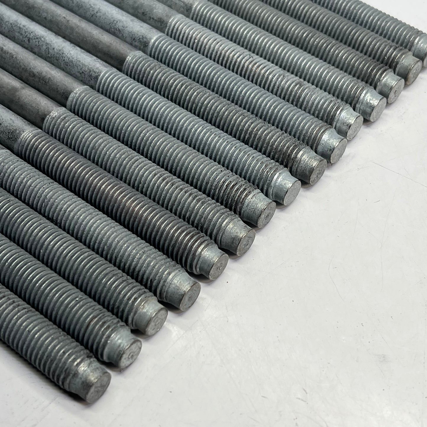 MKT FASTENING (15 PACK) Sup-R-Stud + (Wedge Anchor) 5/8" Dia x 12" L CL56