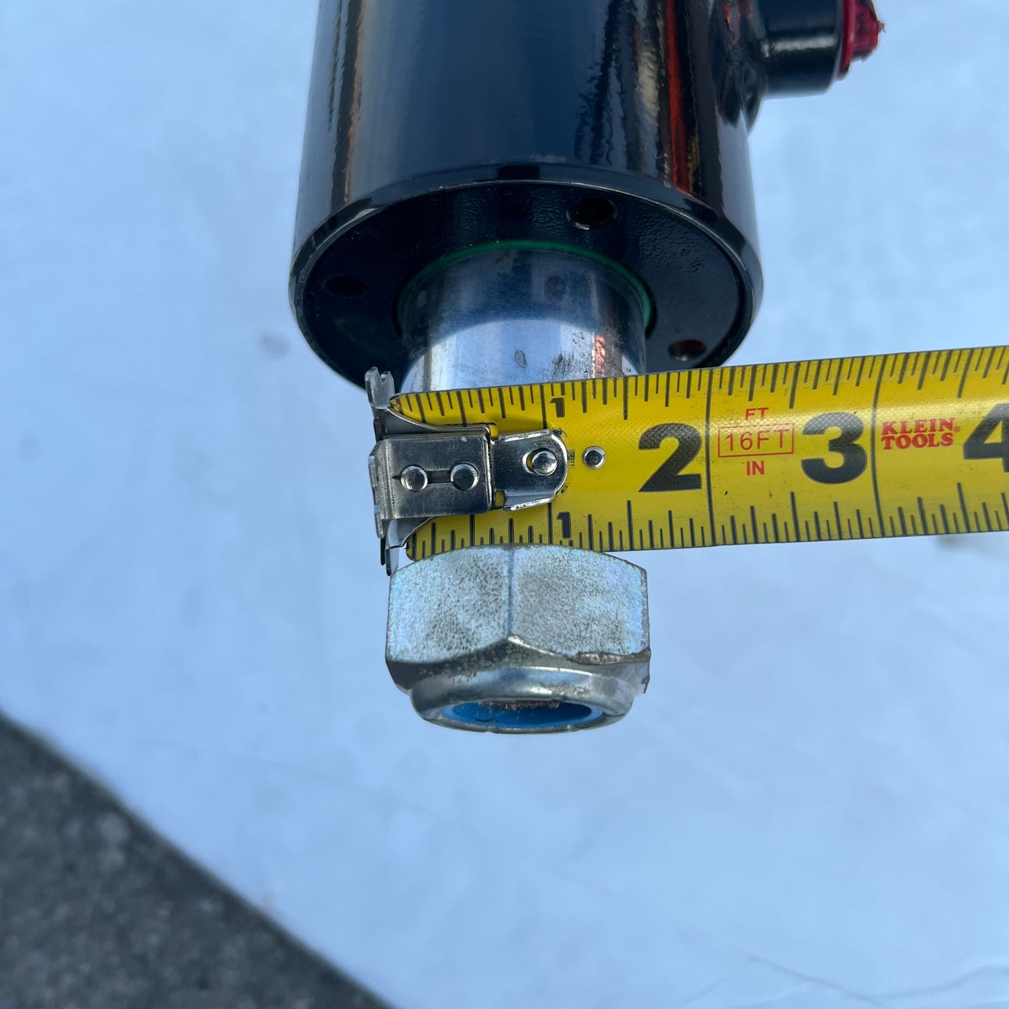 TIPTON Tilting Platform Hydraulic Cylinder Sz 131" L X 3" D Black Cosmetic Damage