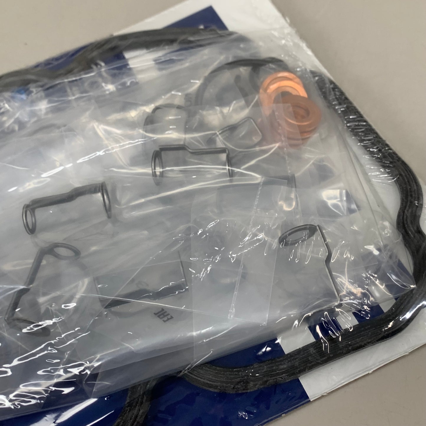 MAHLE Valve Cover Gasket & Injector Seal Kit For Chevy GS33757