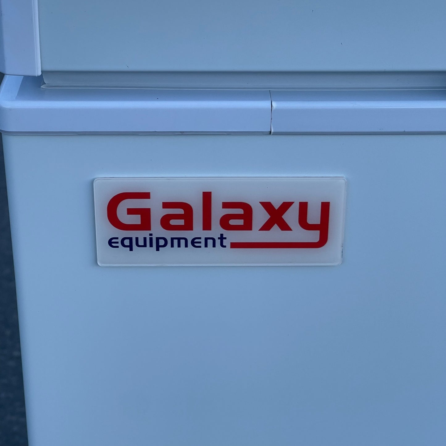 GALAXY Commercial Chest Freezer 78”x32”x27” White 177CF25HC
