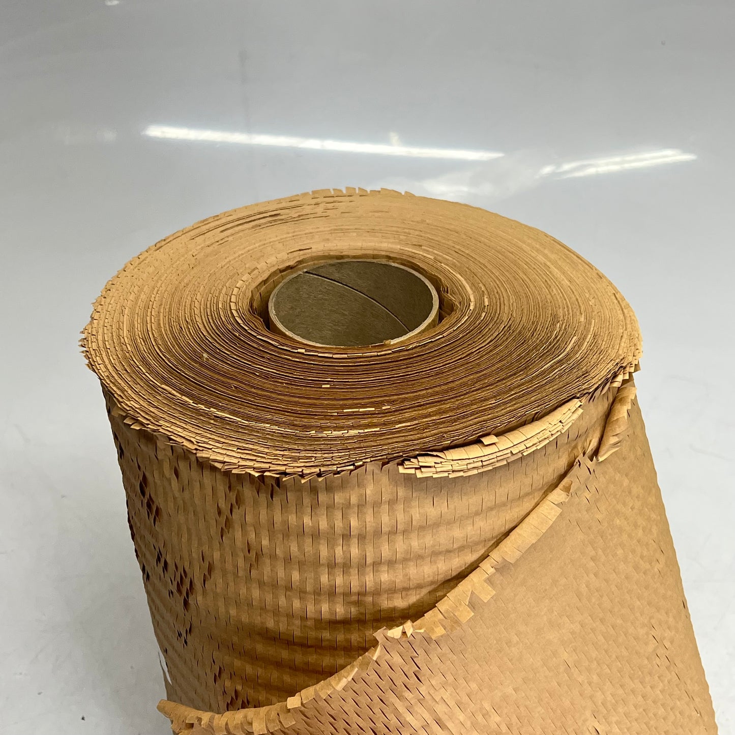 Hexafil Paper Fill Expanding Void Fill Paper Dispenser Box 15" X 1800' Brown