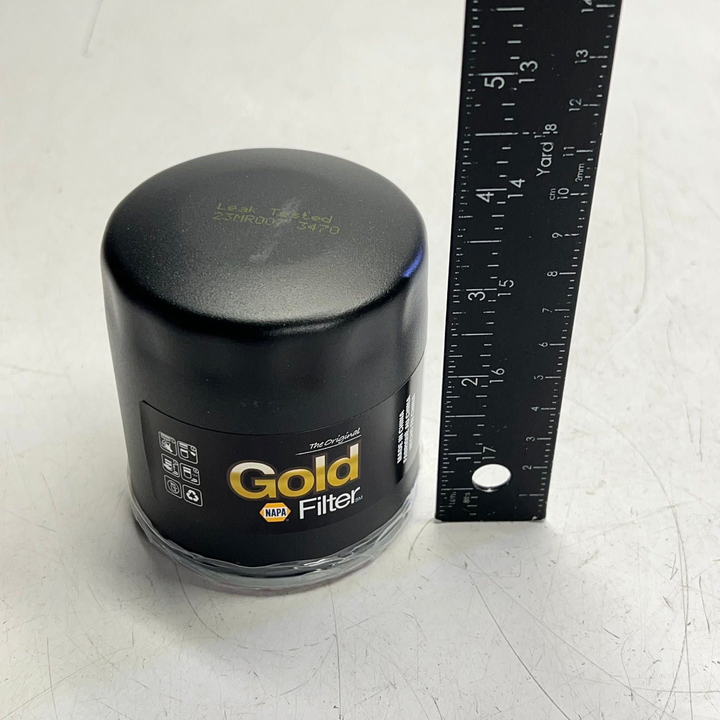 NAPA Gold Filter Oil Filter for Audi, Volkswagen & Seat 3/4 in-16 Thread 107503