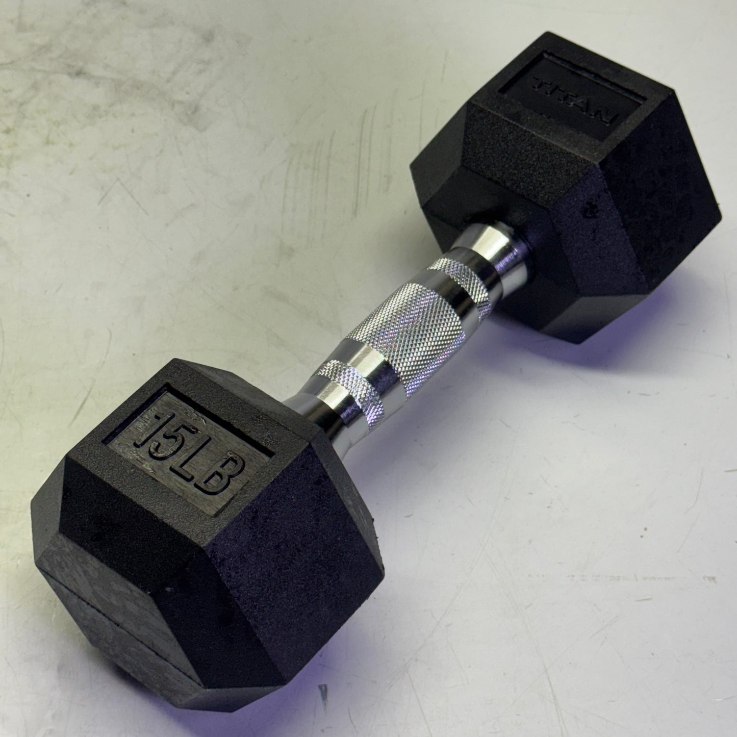 TITAN FITNESS (2 PACK) Black Rubber Coated Hex Dumbbell Single 15lb HEXDBB_15