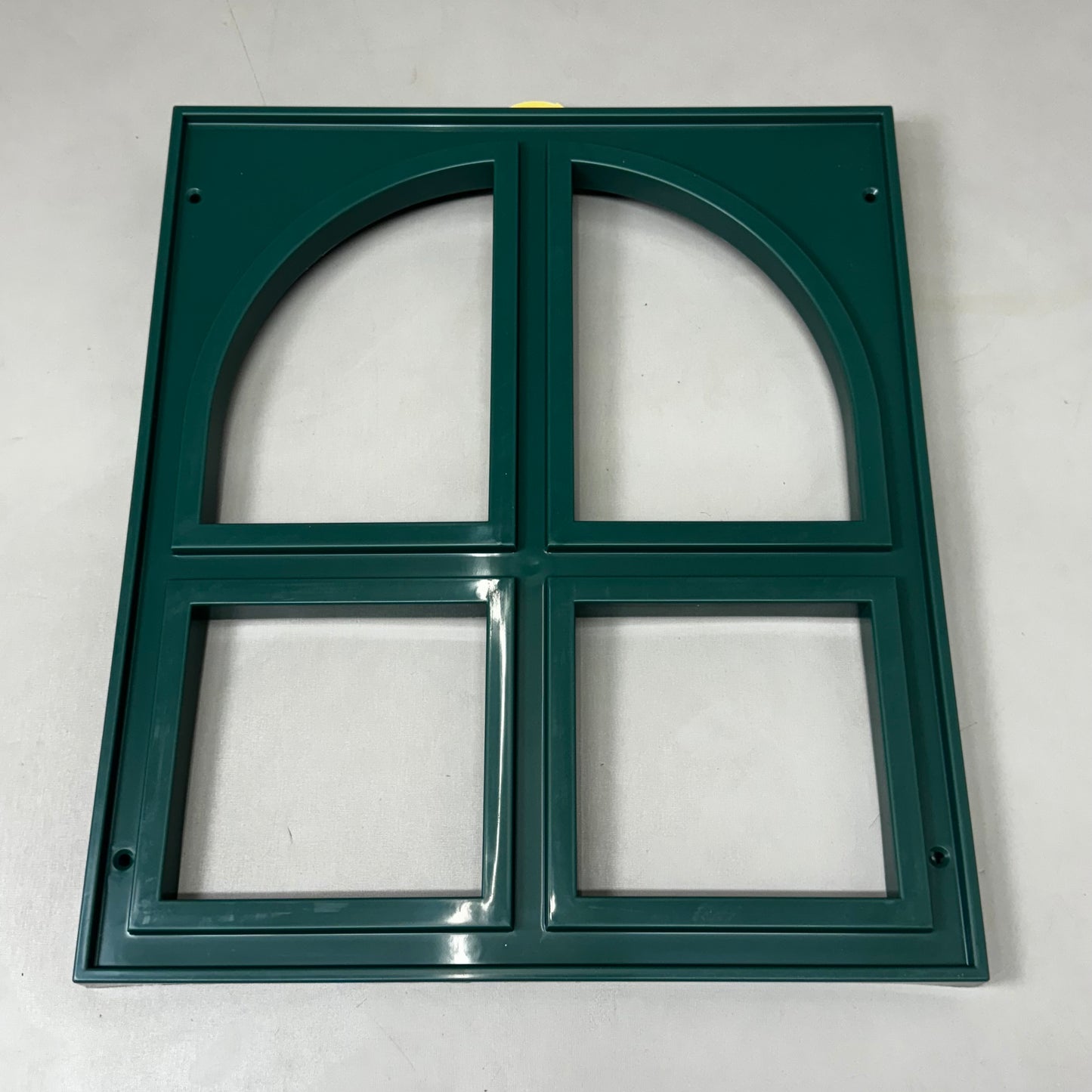 GORILLA (2 PACK) Playground Windows 16" X 13" Green 07-0029-G