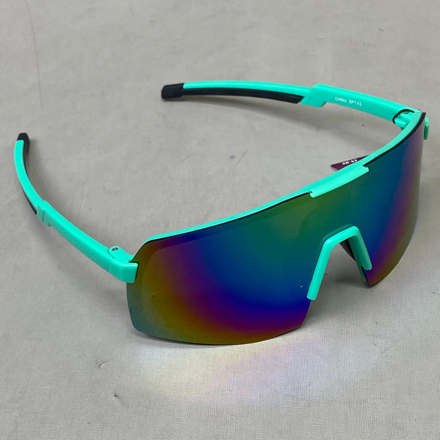 KING STRIKER (6 Pack) Assorted Polarized Sunglasses Shatterproof Polycarbonate Men's Assorted (Copy)