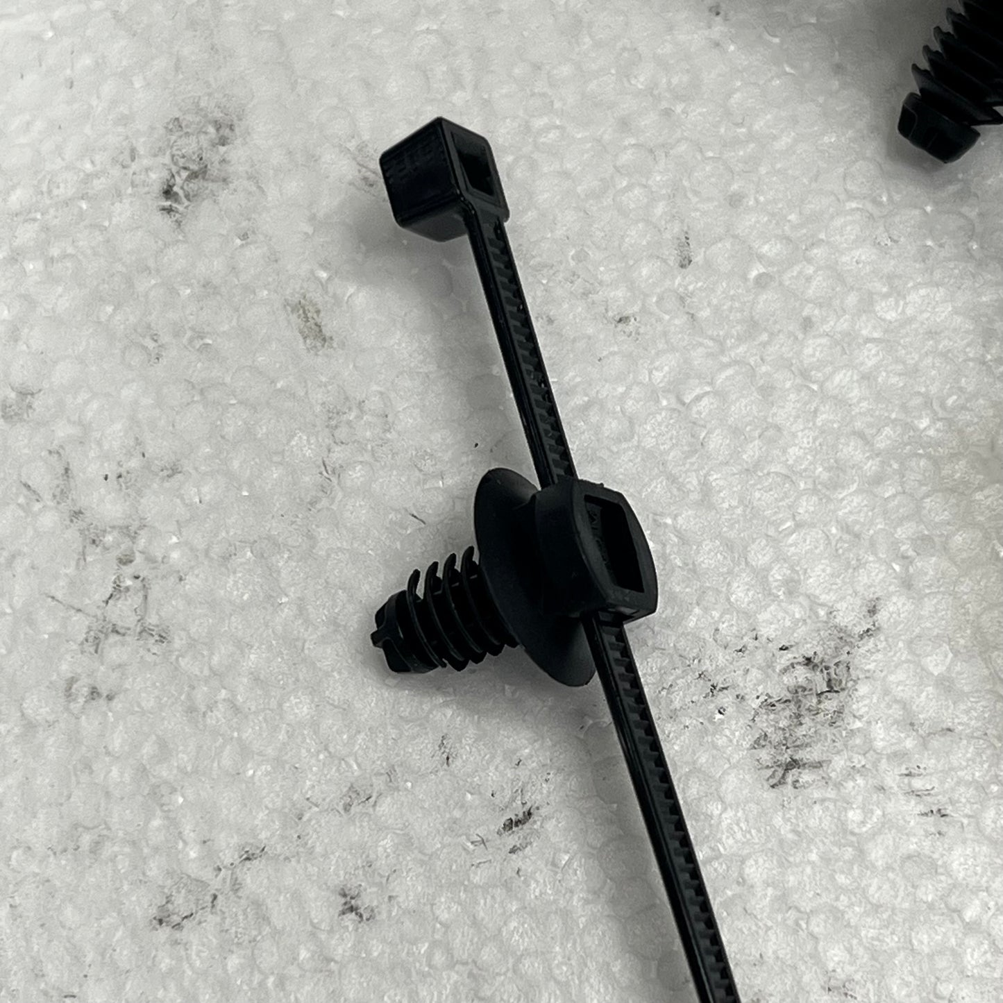 JOHN DEERE (38 PACK) Genuine OEM Miscellaneous Hardware, Zip Ties & Springs