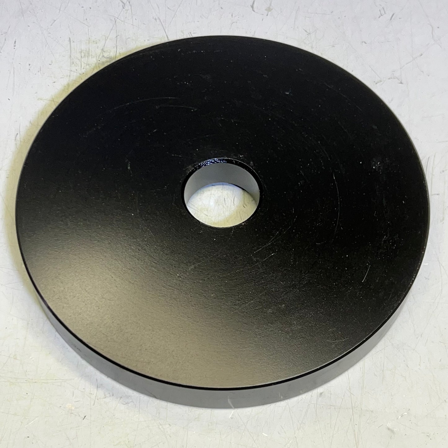 ROGUE 25LB Deep Dish Plate USC0003-25 Distressed Packaging