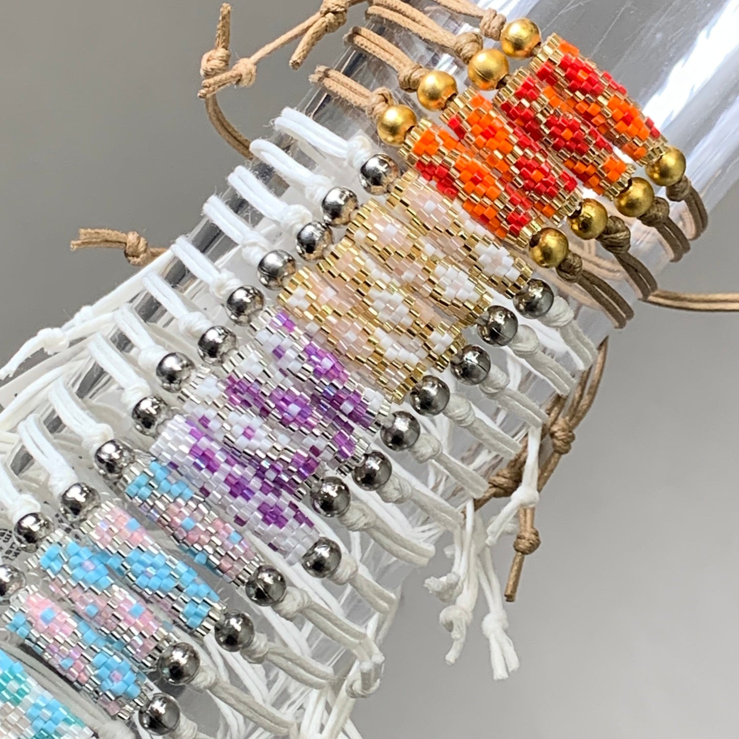 ZA@ UNKOWN BRAND (60 PACK) Miyuki Bead Adjustable Bracelets W/ Display Assorted Designs  16472 A