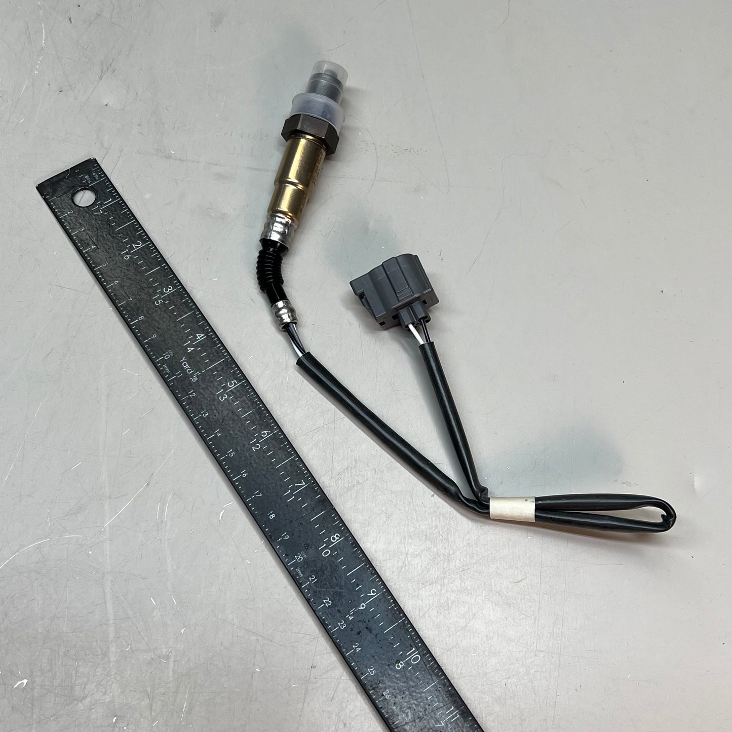 BOSCH Oxygen Sensor For Chrysler, Dodge & Jeep Models 15122