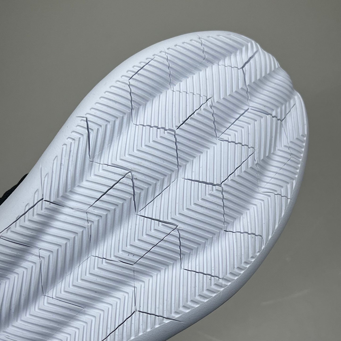 PROPET Travel Bound Slide Thermal Rubber Women's Sz 6 X (2E) Black WAT031M