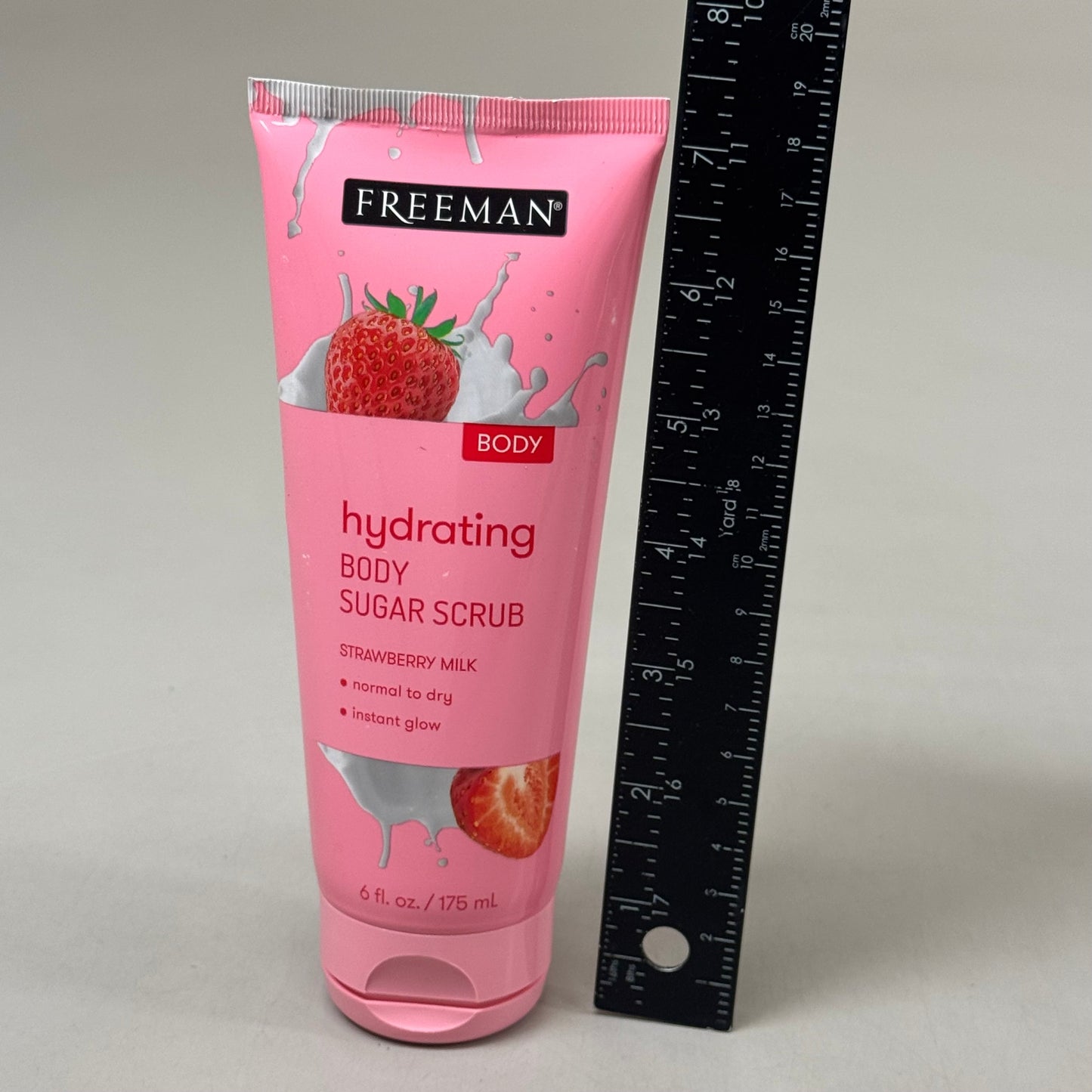 ZA@ FREEMAN (2 PACK) Hydrating Body Sugar Scrub Strawberry Milk Scent 6 fl oz A