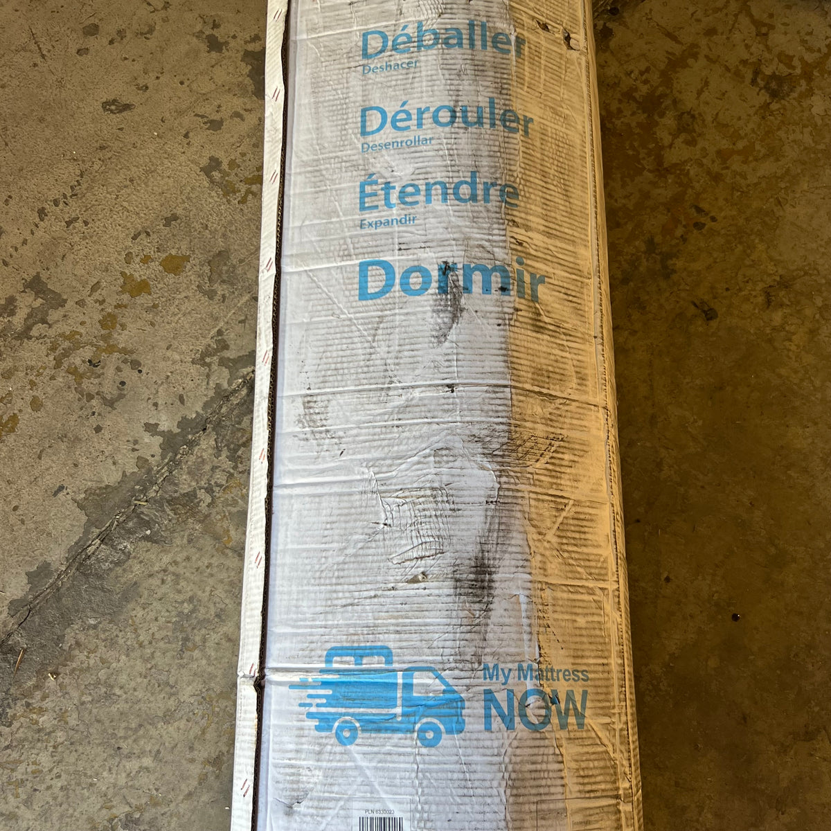 NAUTICA HOME 12" Hybrid Mattress - White IMIF8312QN (New Other, Distressed Box)