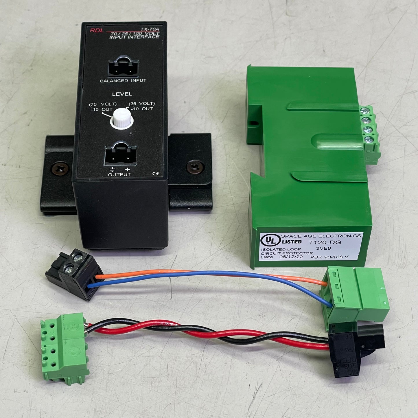 ULTRA ELECTRONICS HyperSpike Audio Input Accessory Kit 72551B-801