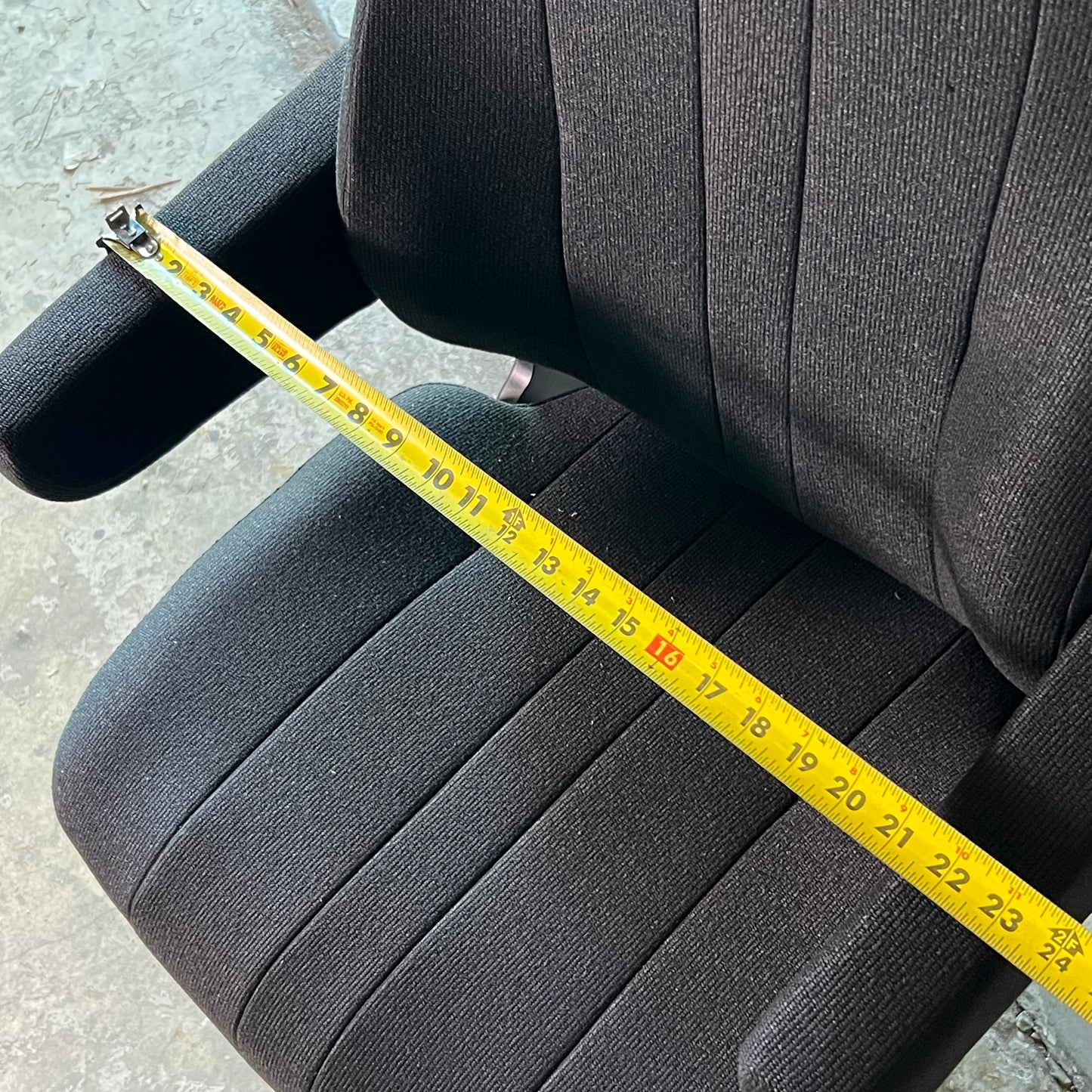 NATIONAL SEATING Captain Seat High Back Black Mordura 50764.365 (Distressed Box)