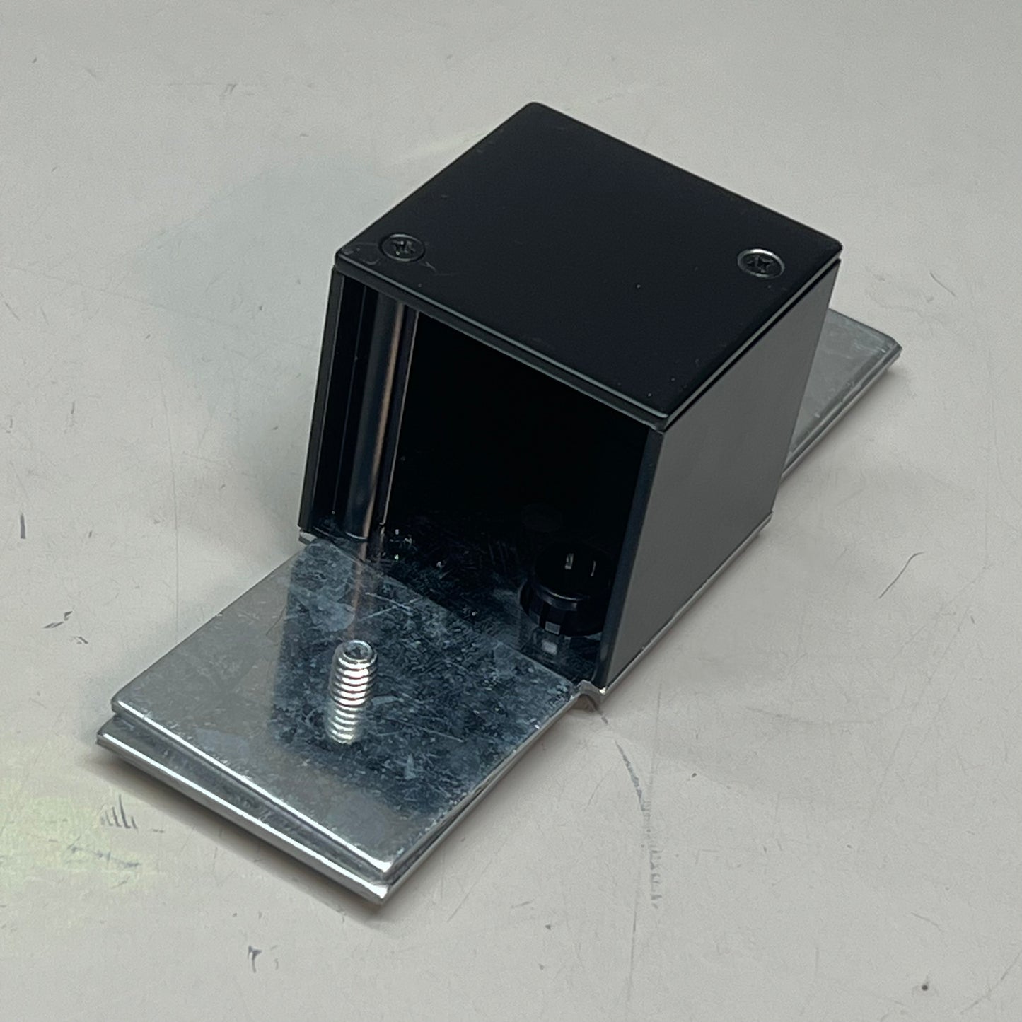 CONTECH (2 PACK) Straight Connector Track Lighting 2"x2" Black Finish LBC22-8-B