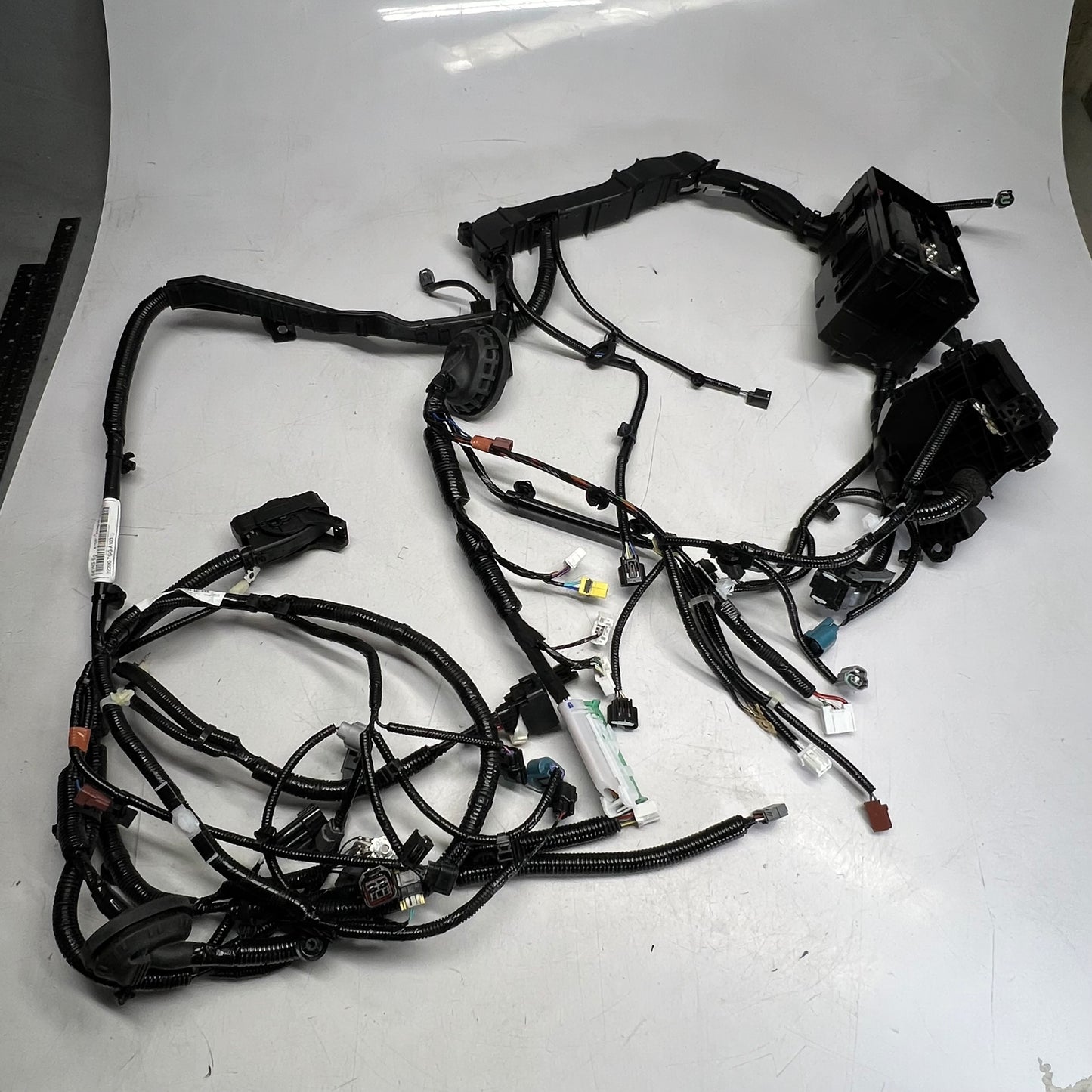 HONDA Genuine Oem Engine Room Wire Harness 2020-21 Civic's 32200-TGG-A103