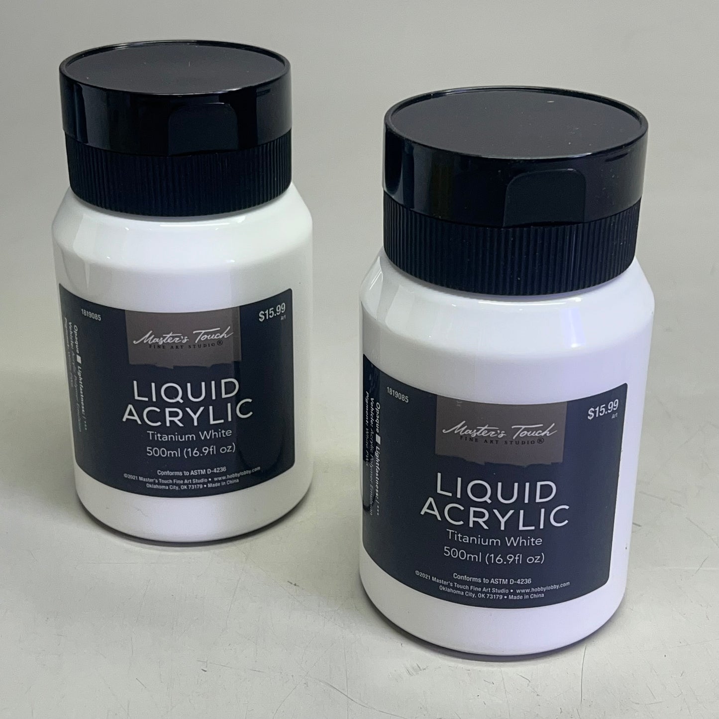 MASTERS TOUCH (2 PACK) Liquid Acrylic Paint 16.9 fl oz Titanium White 1819085