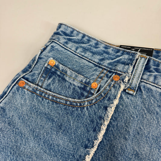 LEVIS Recrafted Icon Skirt Mid Rise Original Women's Sz 32 Novel Notion Med Wash