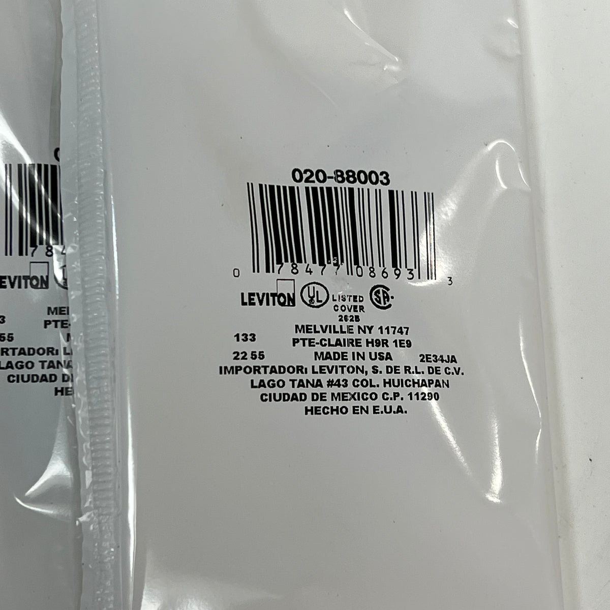 ZA@ LEVITON 1 Gang Duplex Receptacle Plate  White 88003