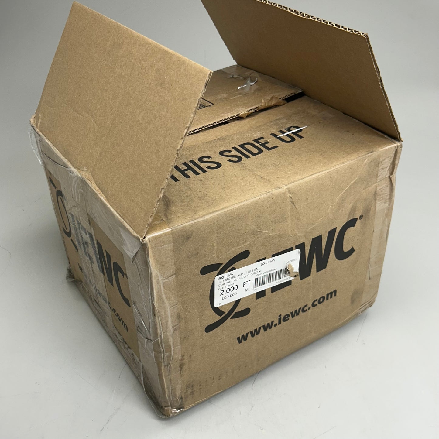 IEWC Stranded Bare Copper Primary Insulated Wire 2,000' (New Other-Slightly Damaged) Light Green SXL14-W