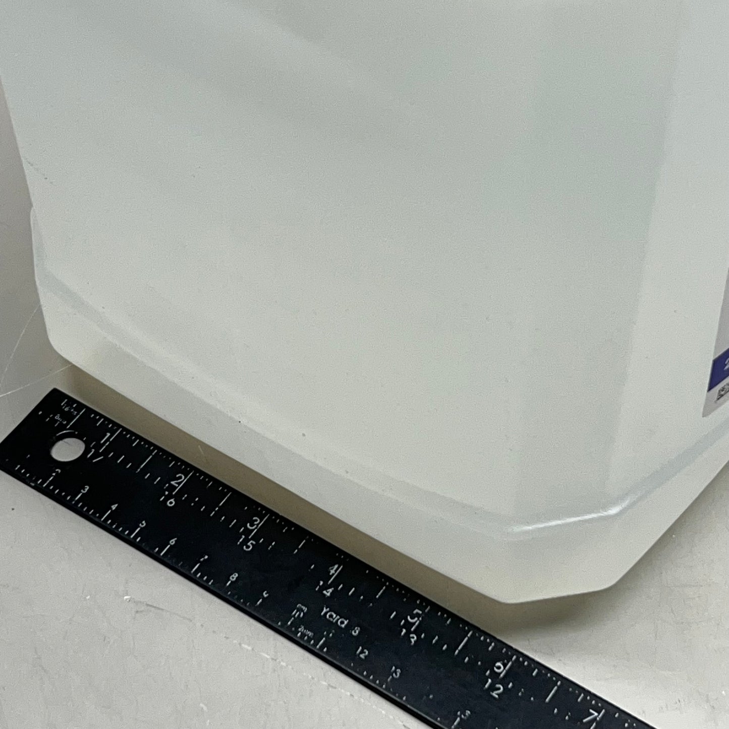 ZA@ ULTRAPUREDEF Diesel Exhaust Fluid 2-2.5Gal 80301 (New) Z