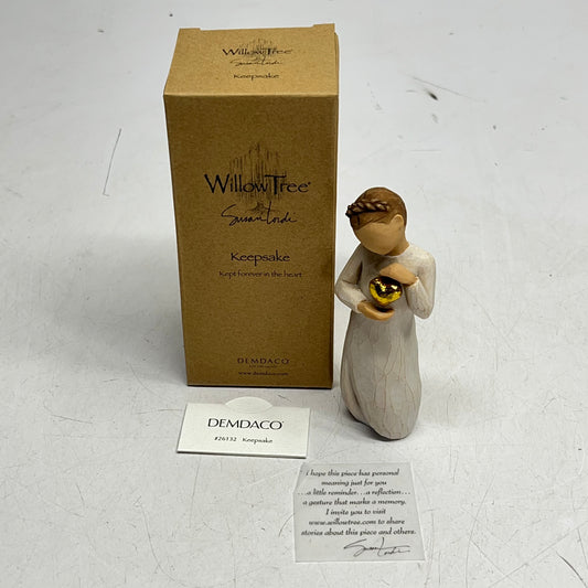 WILLOW TREE Kept Forever in the Heart Hand Sculpted Resin Figurine 5.5" 26132