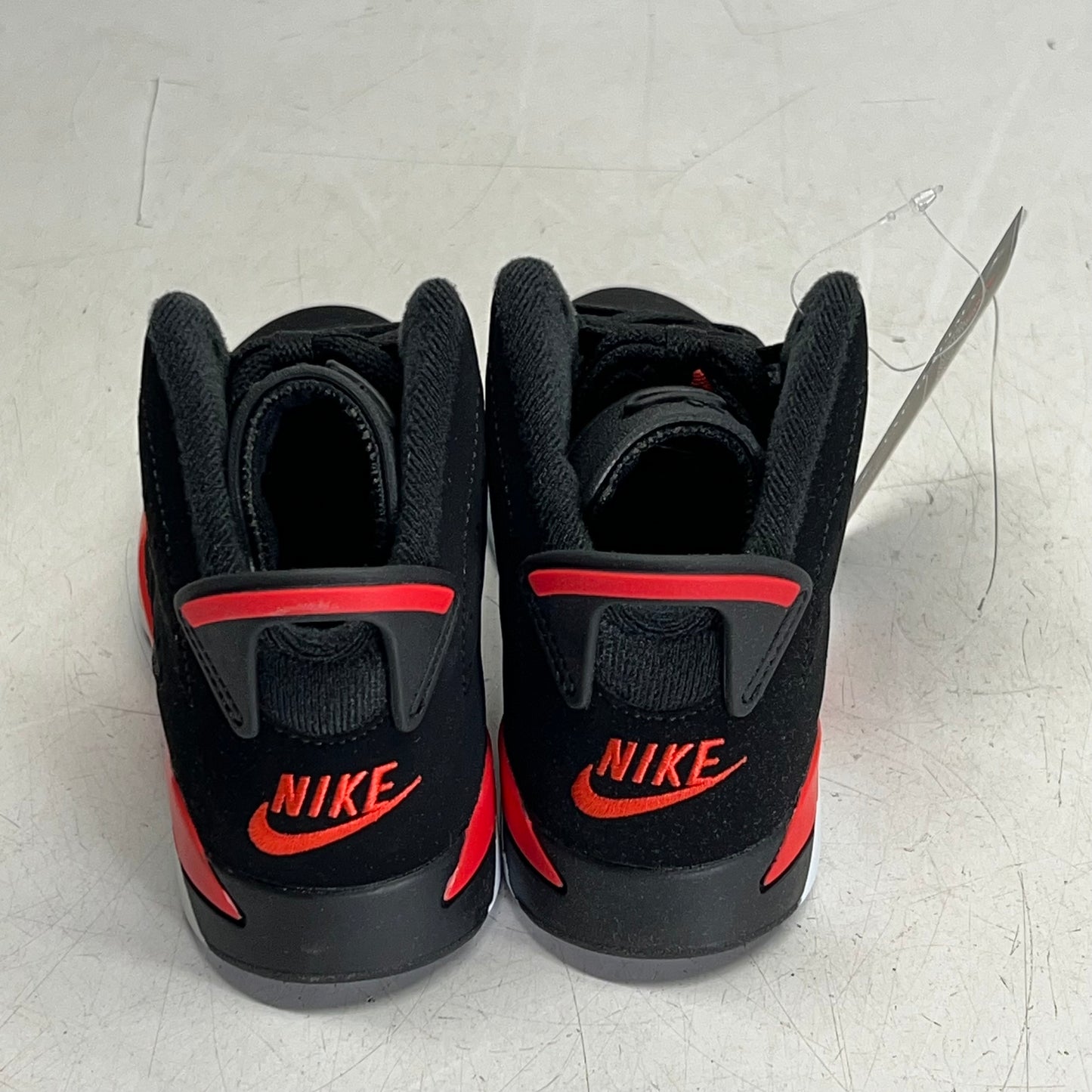 AIR JORDAN Kids Preschool 6 Retro Basketball Shoes Boys Sz 10 5C Black/Crimson
