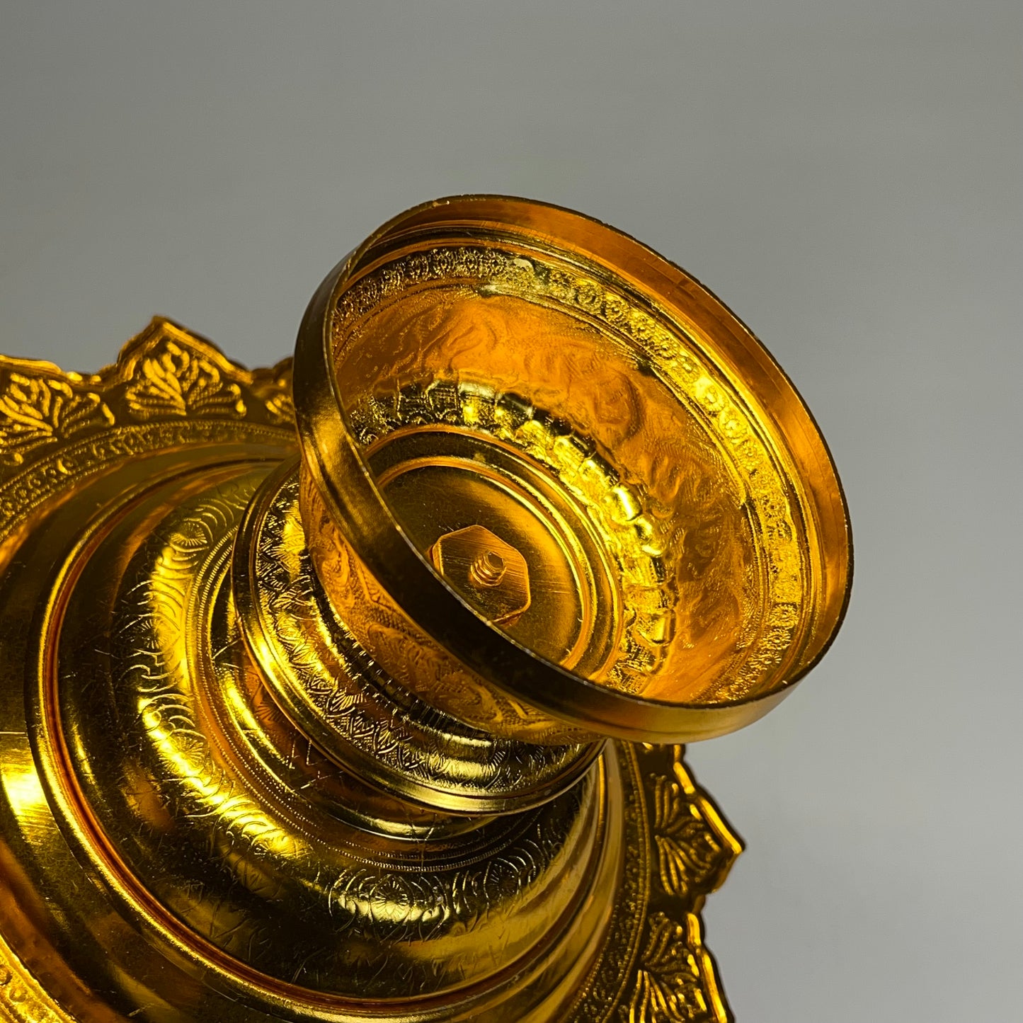 BEE BRAND Handmade Aluminum Ware Thai Design Offering Tray 7" Gold (As-is)