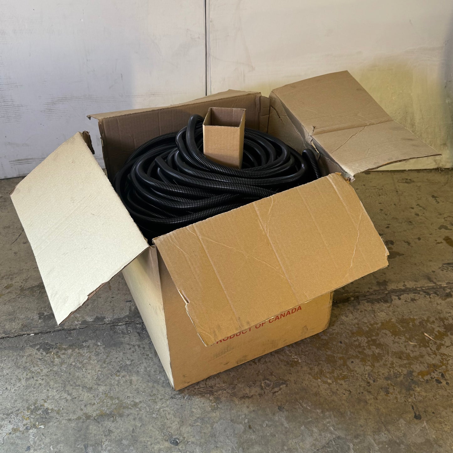 WAYTEK INC Split Loom Tubing 550 ft, Black LCP-750