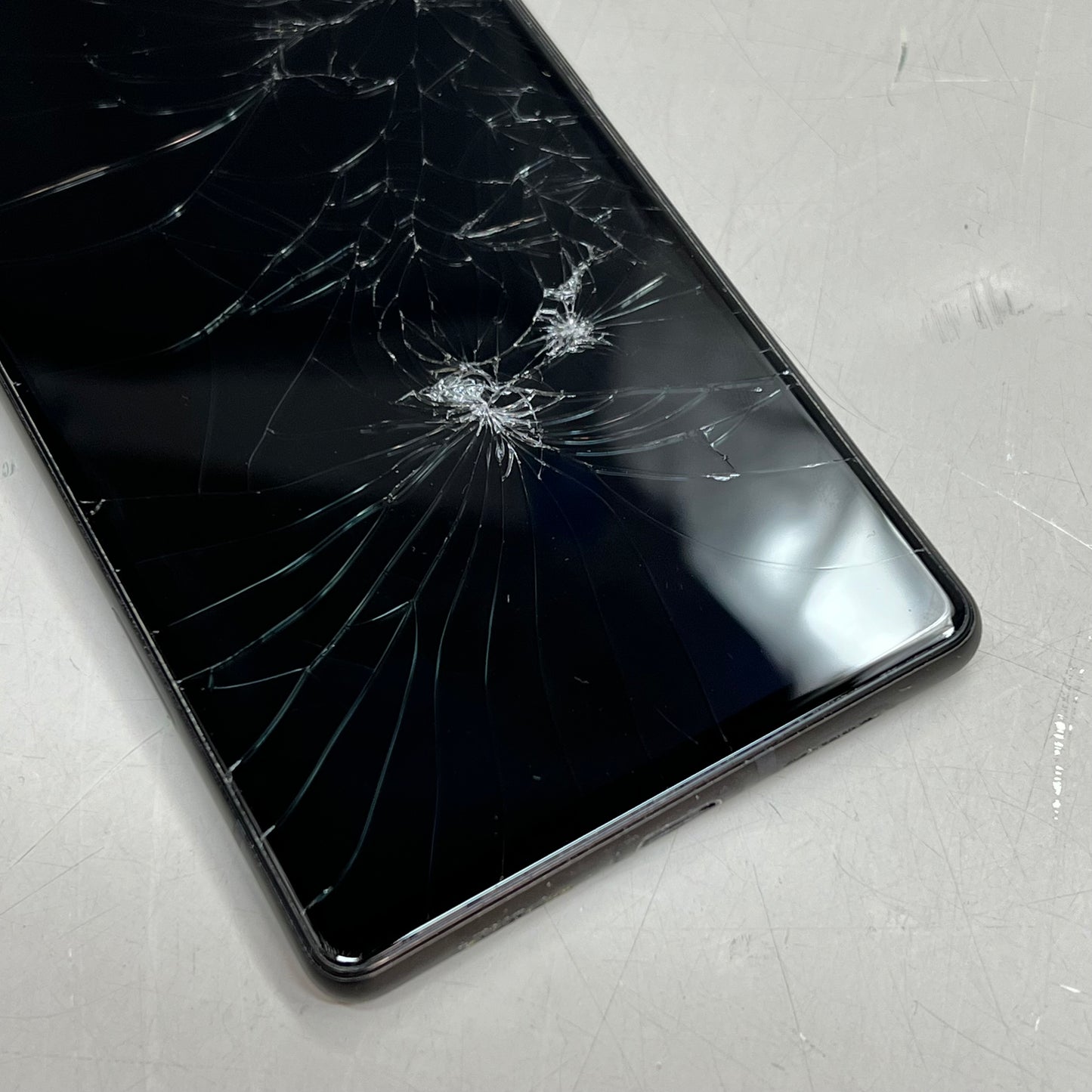 GOOGLE 2021 Pixel 6 Phone 128GB 6.4" Display Black (Pre-Owned )