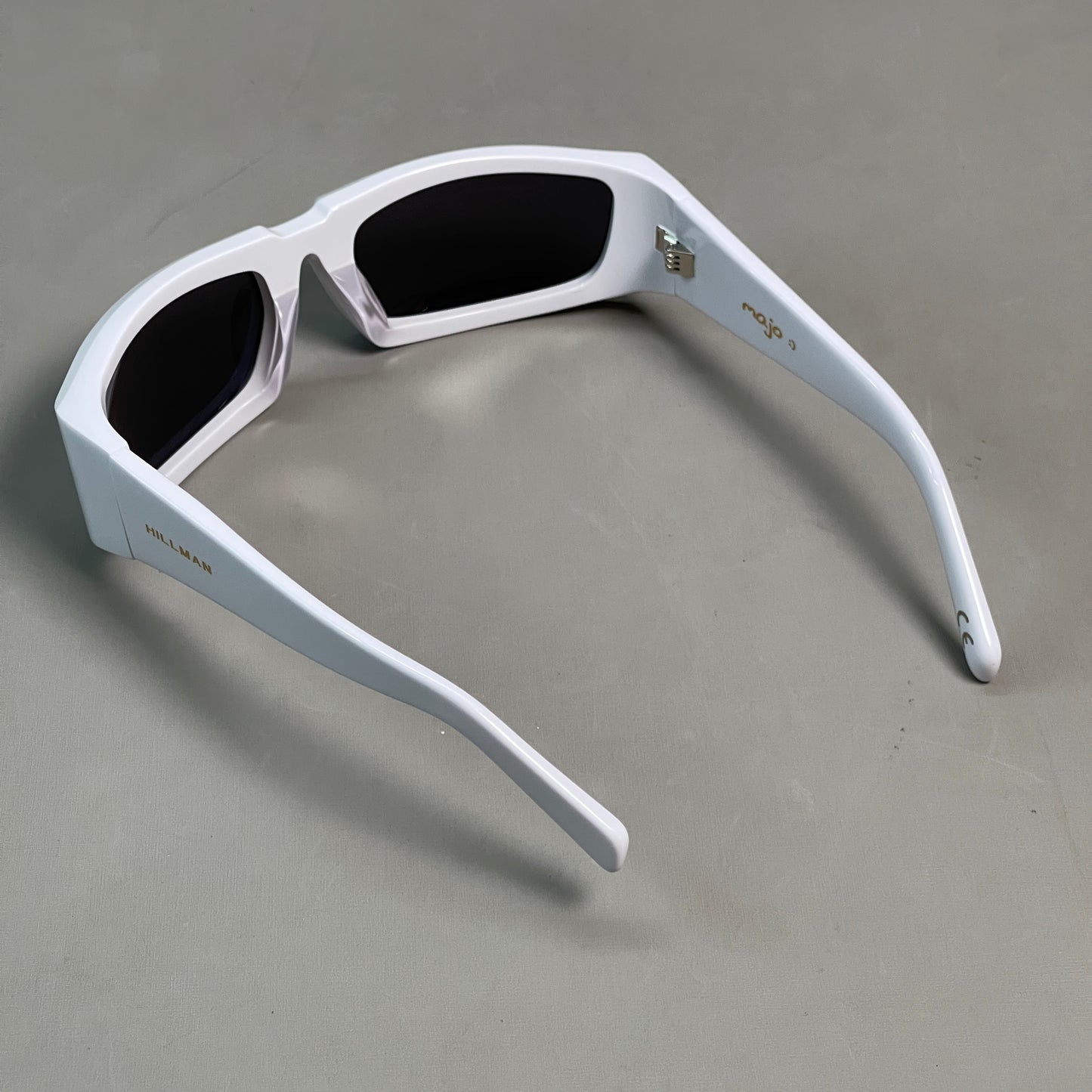 HILLMAN Skyhill X Majo :) Sunglasses Sz S White 75637414 (New)