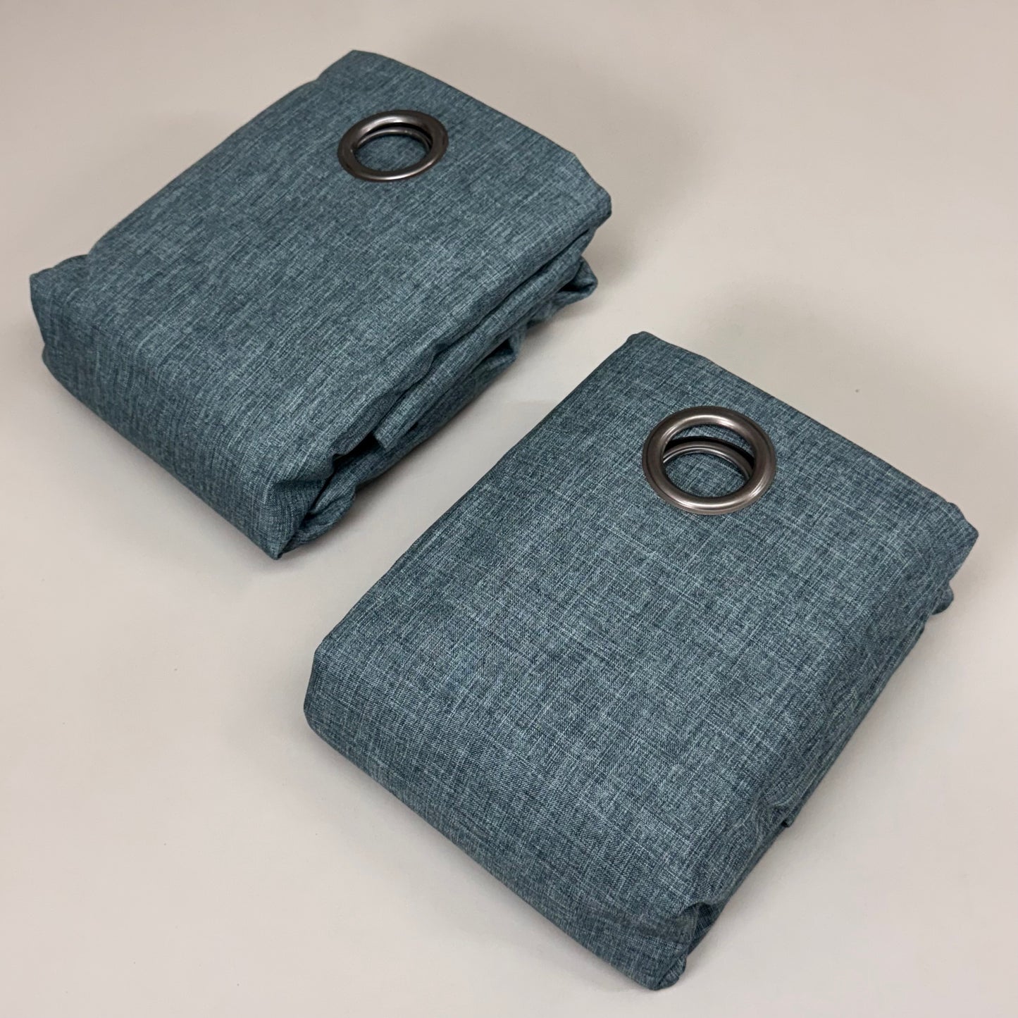 SUN ZERO (2 PACK) Tonal Texture Fleece Insulated 100% Blackout Curtains Blue 100" X 63"