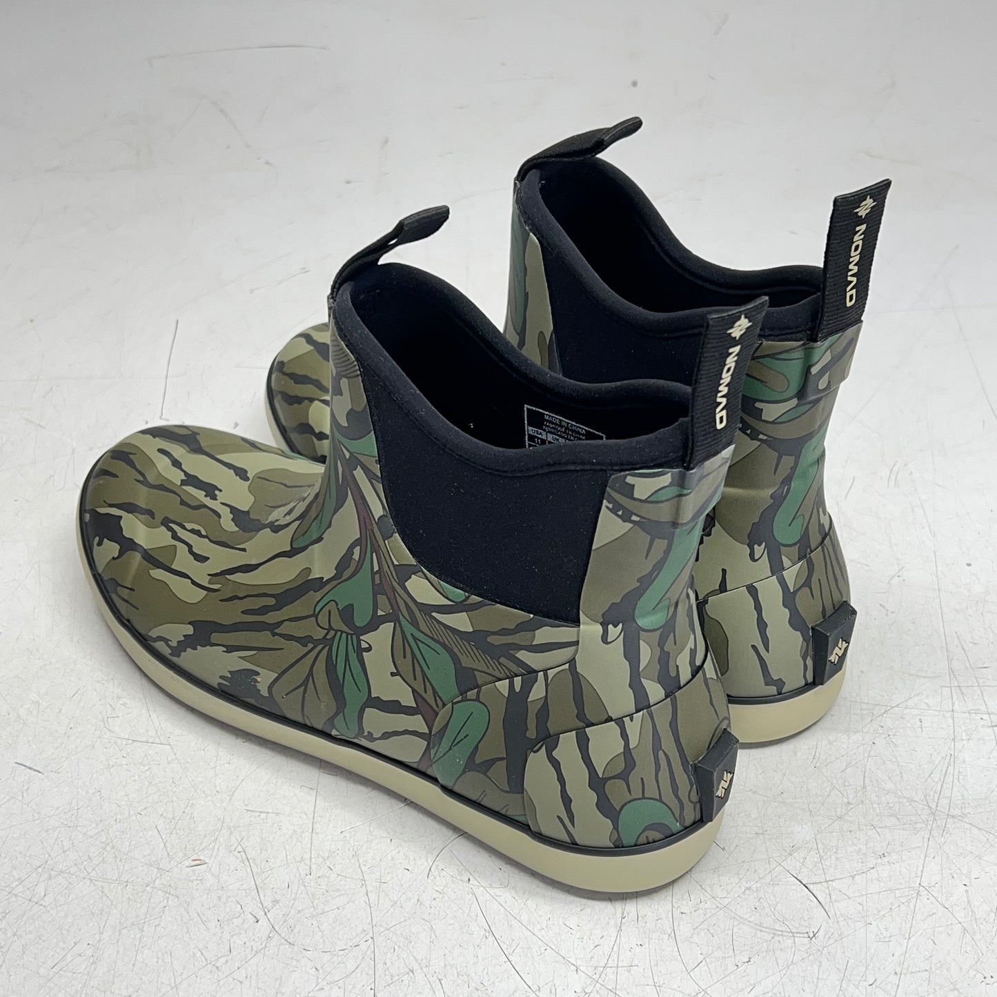 NOMAD The Ba Boot Waterproof Men's Sz 11 Mossy Oak Greenleaf N8020000-927