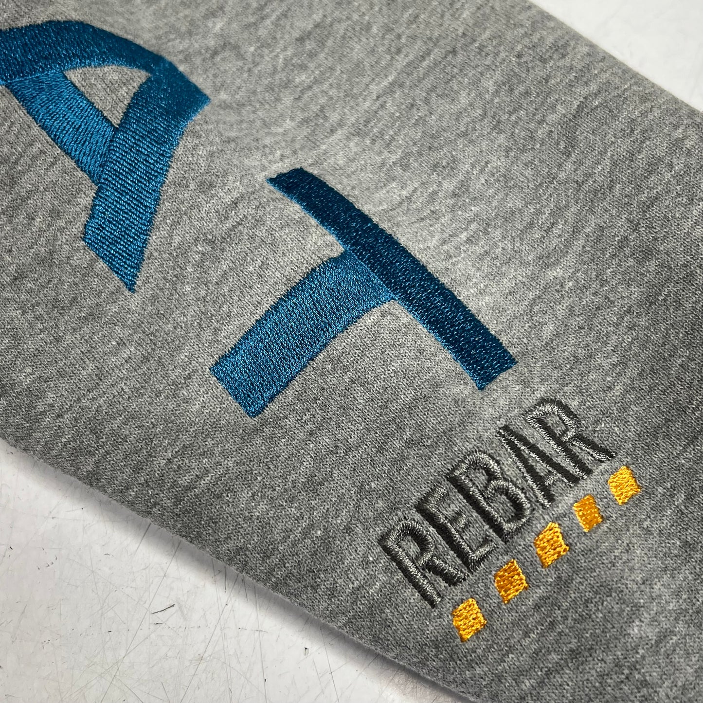 ARIAT Embroidered Rebar Graphic Hoodie Women's Sz M Heather Grey 10037619