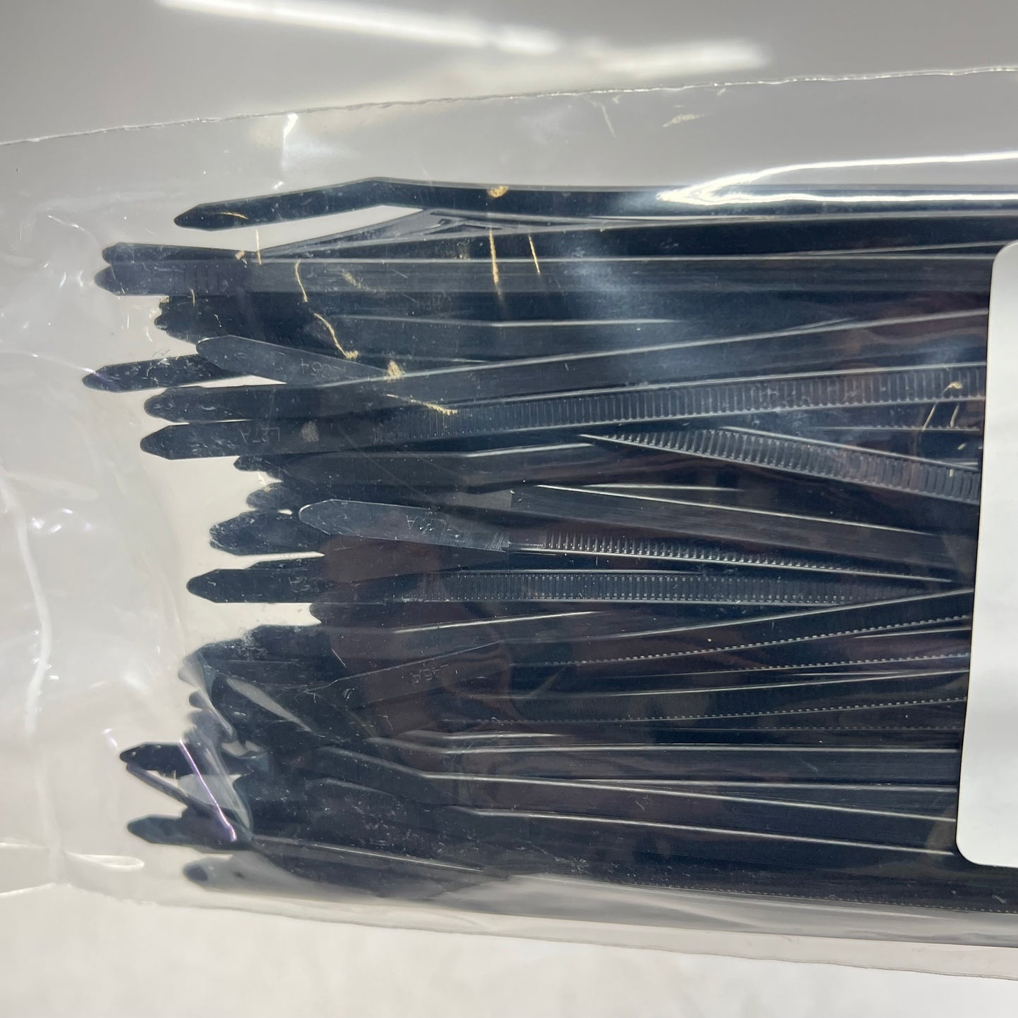 ZA@ (2 PACK, 100 EACH) Oil Patch Cable Ties  11" 50 lb Tensile 3' Bundle Dia UV Black B11SOC