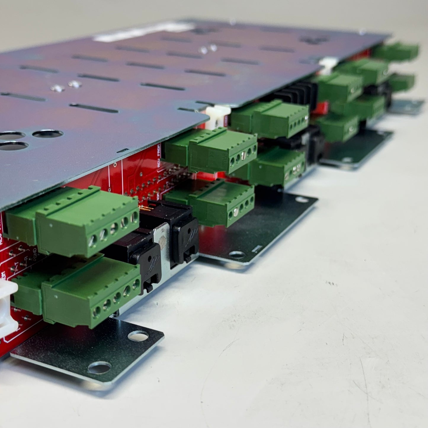 WESTELL Digital Termination Mounting Assembly Sz 17” L x 8.2” W x 2” H Gray