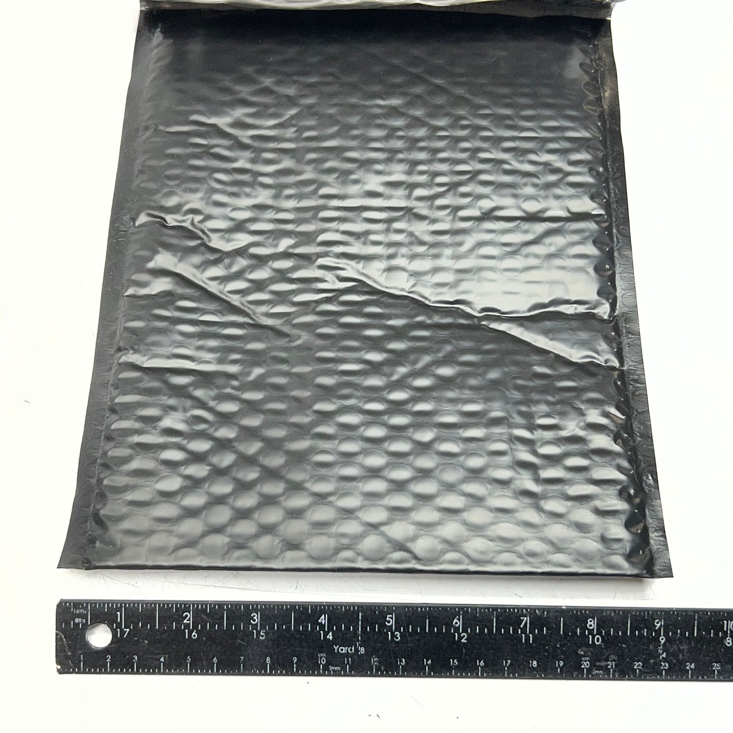 AIRJACKET (100 PACK) Poly Bubble Mailers Sz 8.5" x 11.25", Black MUSA31012
