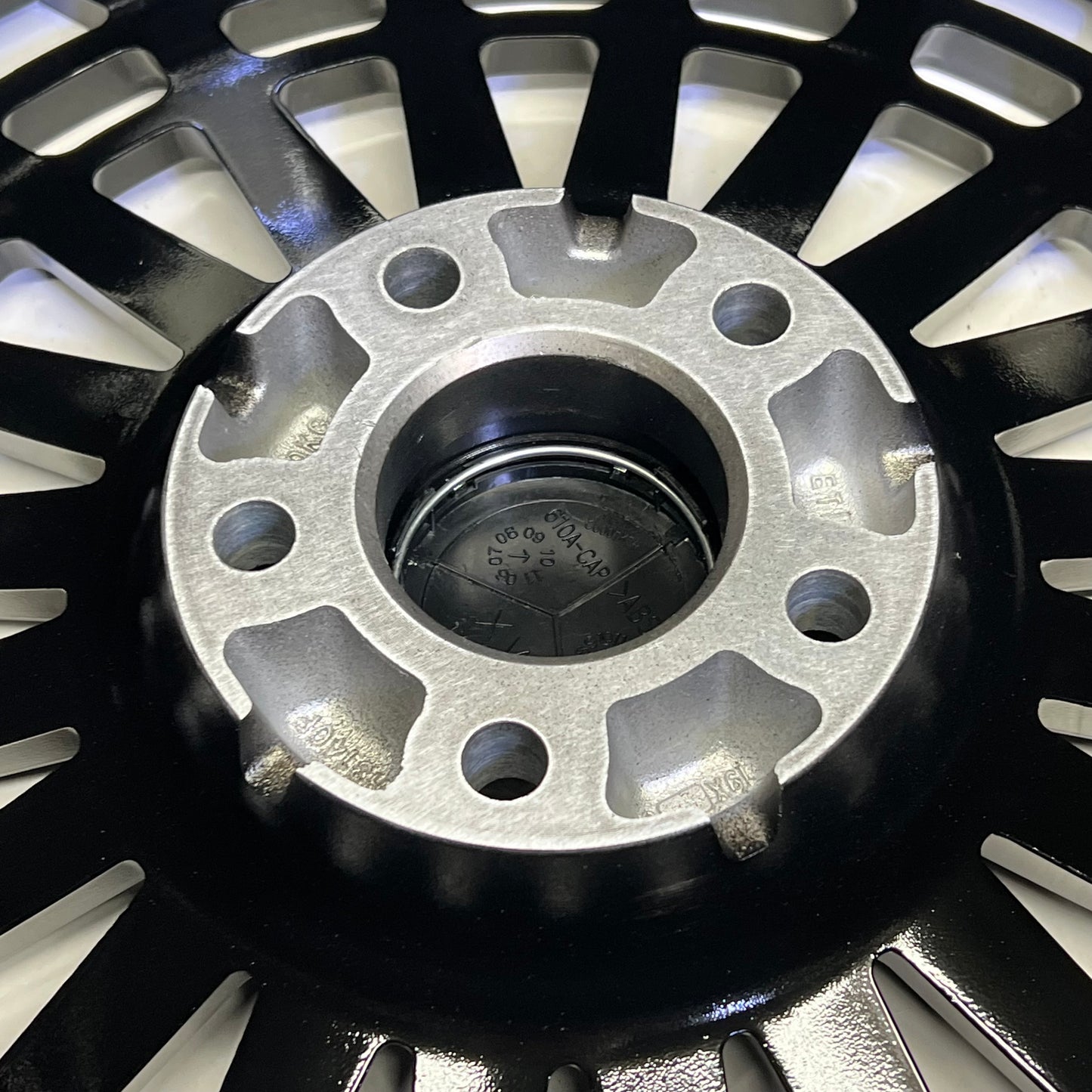 AFTERMARKET Cast Aluminum Wheel for MERCEDES BENZ 19×8.5 Black H3140F