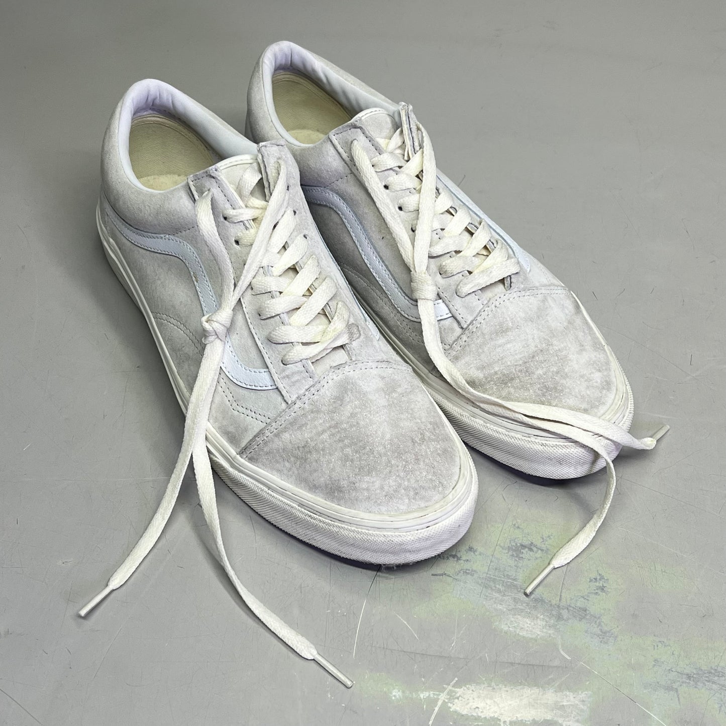 VANS Old Skool Lowpro Suede Sneakers  Men's Sz 11 Off White (Pre-Owned)