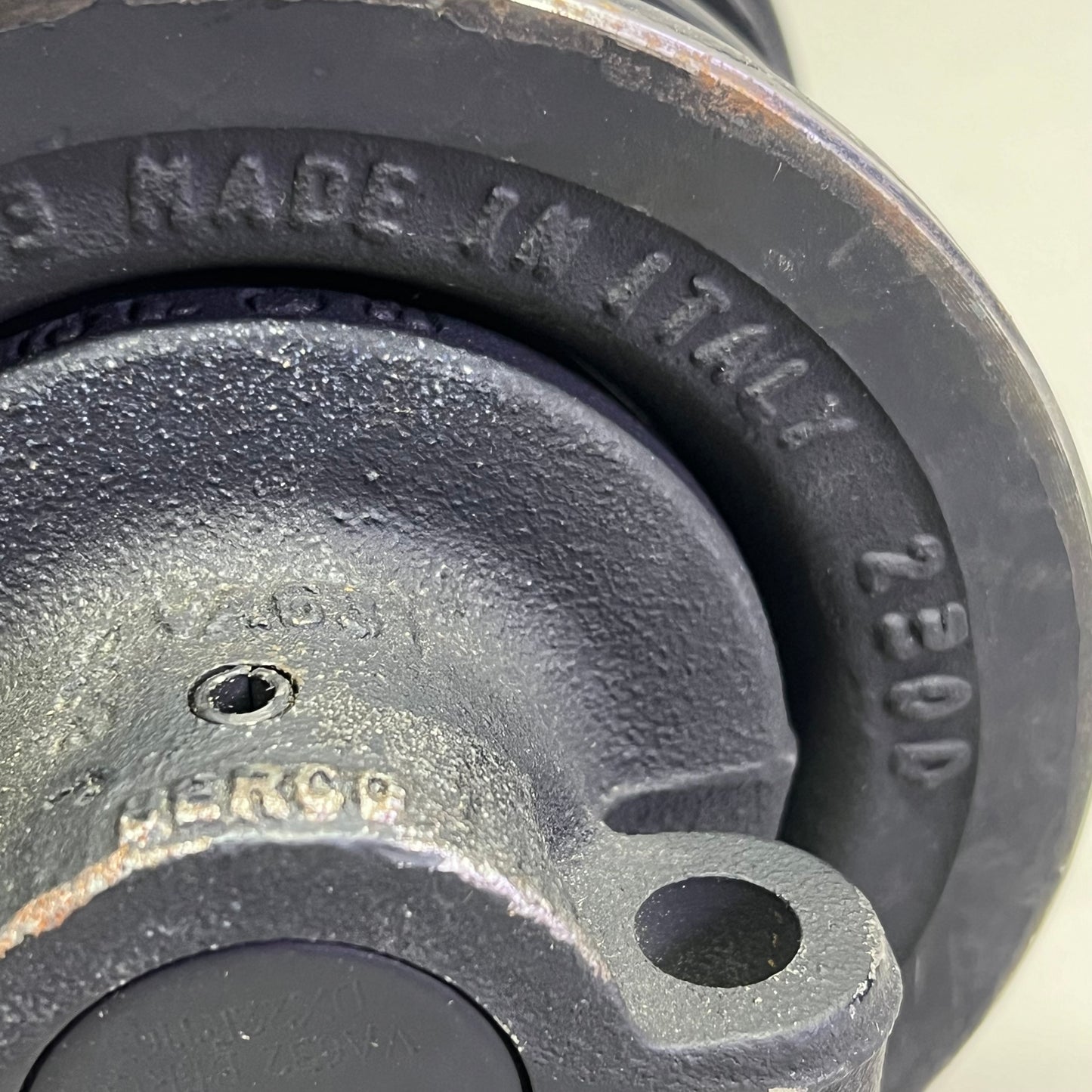 BERCO Heavy Duty Undercarriage Track Roller For Excavator & Dozer VA631 J20