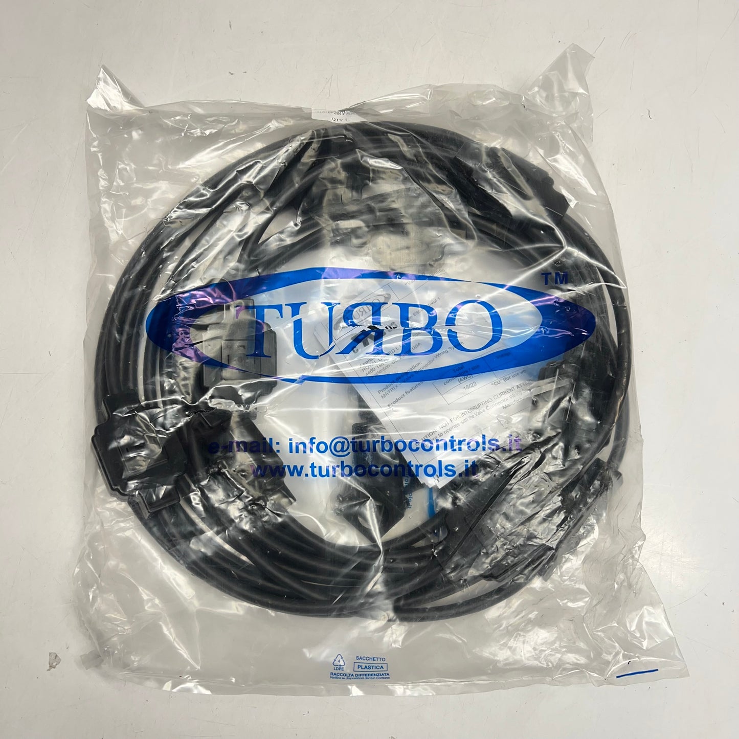 ROYAL UNITED Matrix Electrical Wiring Systems 19' Black MTX11P284M03WC