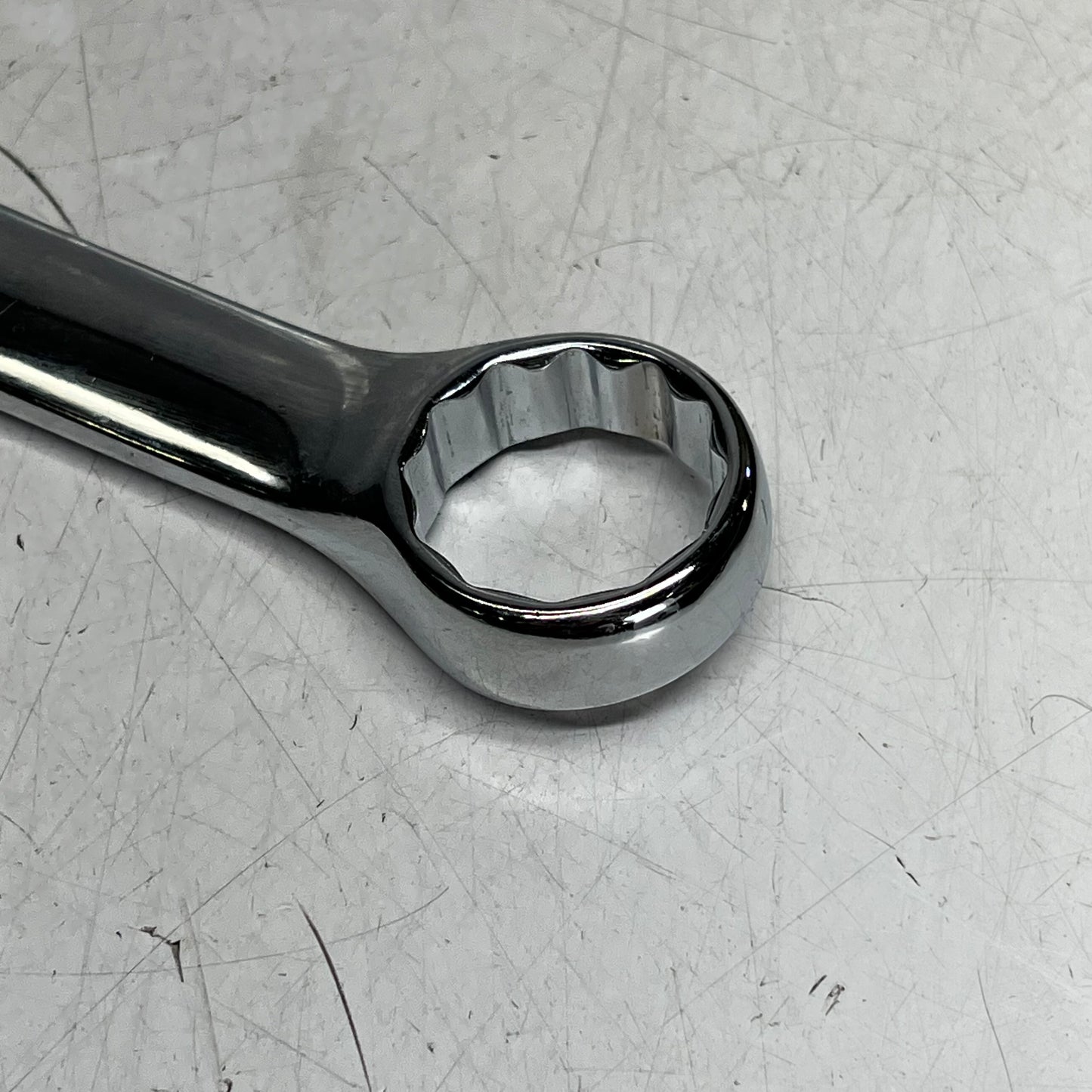 PERFORMANCE TOOLS Combination Wrench Corrosion Resistant 28mm Chrome W30028