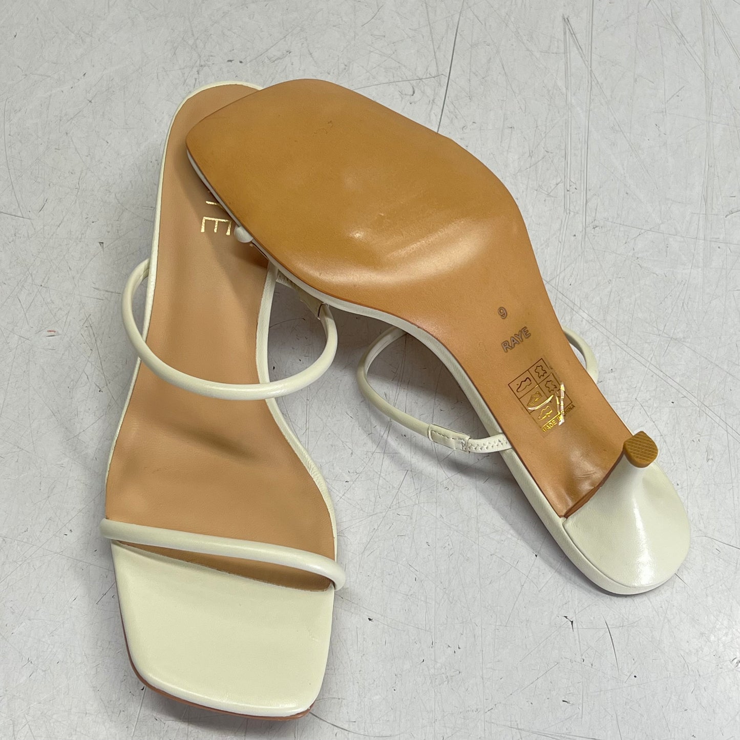 RAYE Rene Sandal Leather Slip-on Kitten Heel Women's Sz 9 Crème (As-Is)