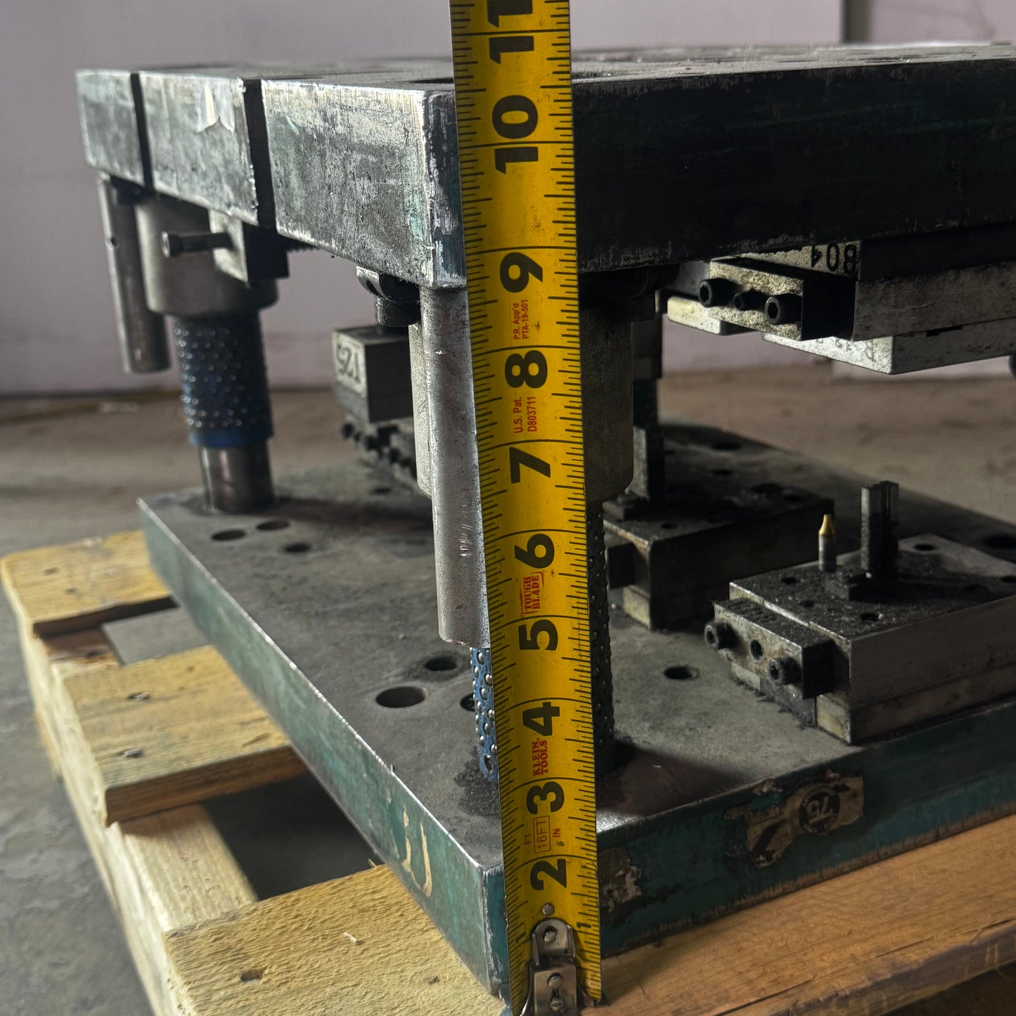 Die Stamp (Solid Metal) 14"W x 19"L x 10.5"H Gray (AS-IS, Used)