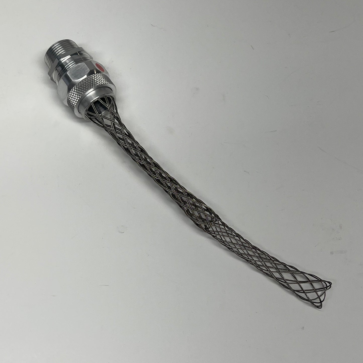 LEVITON Wire Mesh Safety Stain Relief Grip Ss 0.63" to 0.75" Cable L7713-100