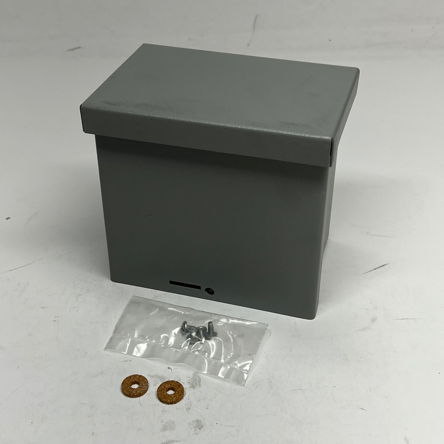 HUBBELL Wiegmann N3R Screw Cvr Wall Mount Carbon Steel 6x6x4 RSC060604 (As-Is)